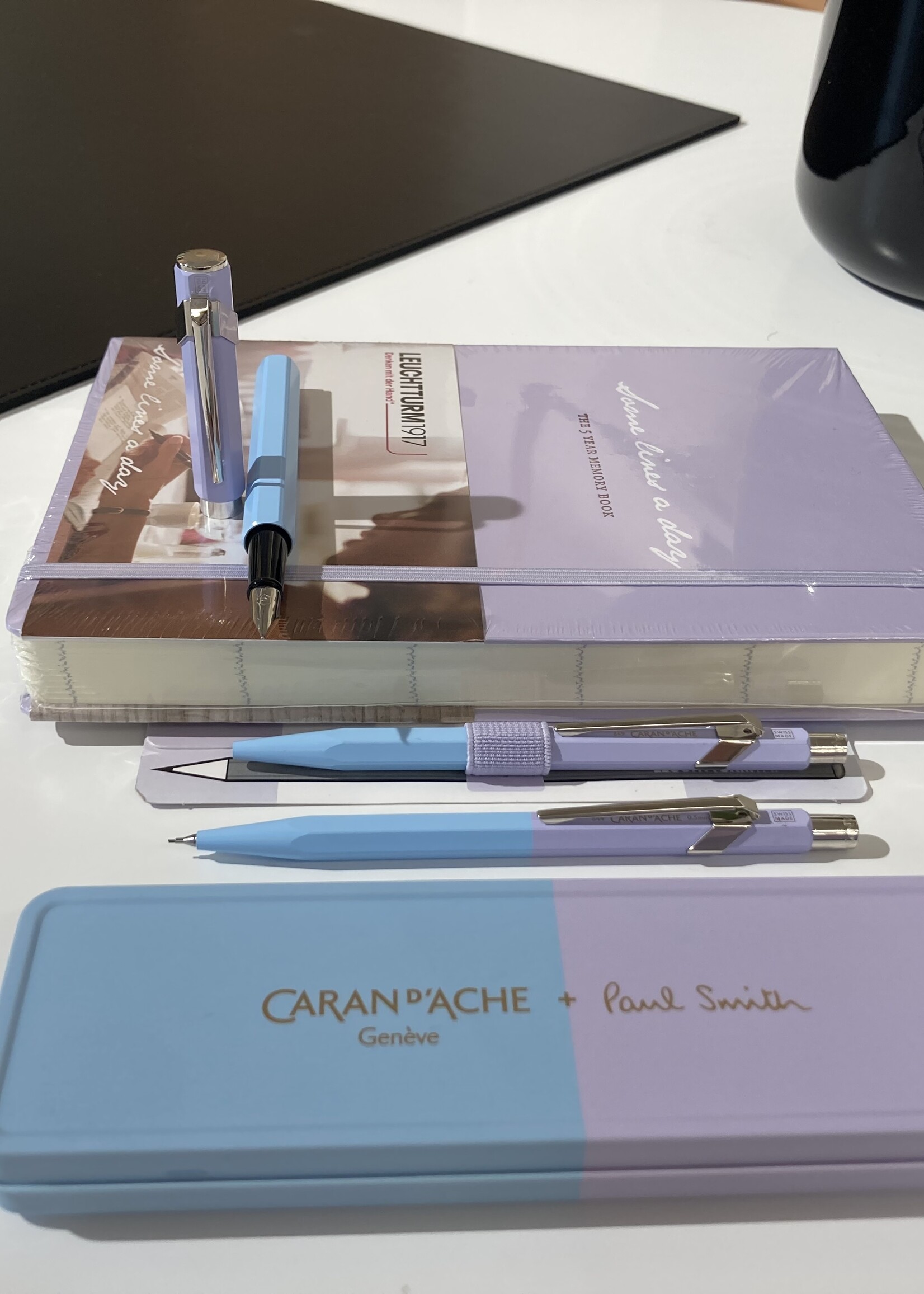 Caran d'Ache + Paul Smith Limited Edition IV 844 vulpotlood 0.7 SKYBLUE/LAVENDER