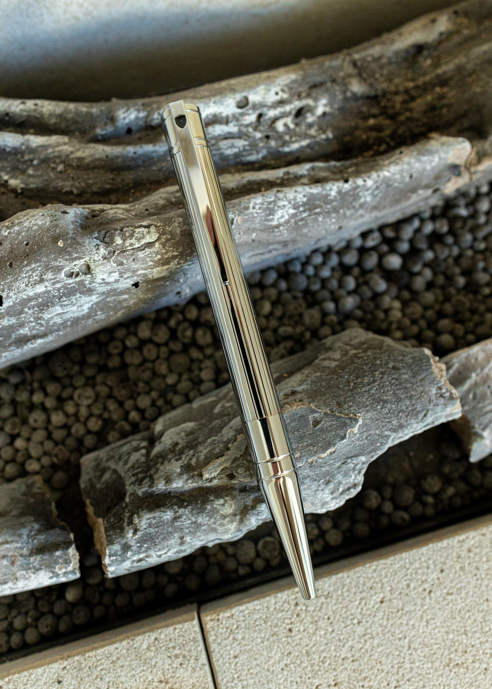 S.T. Dupont D-Initial Chrome Balpen