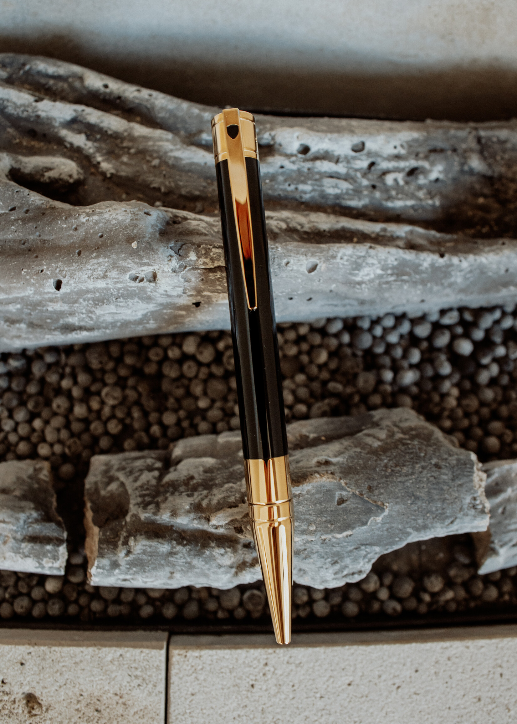 S.T. Dupont D-Initial Zwart/Goud Balpen