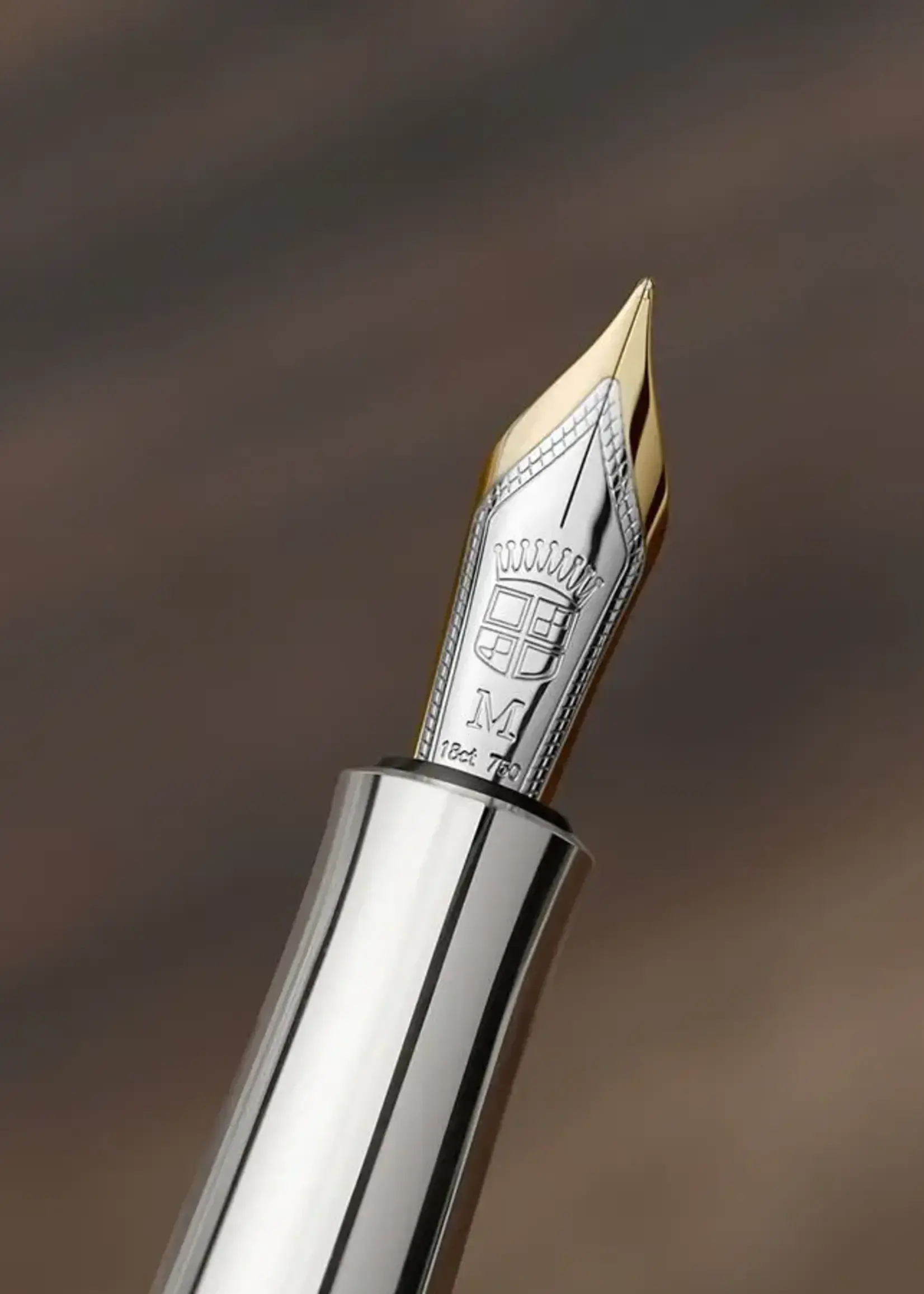 Graf von Faber-Castell Magnum Caucasian Walnut Wood Vulpen M (Medium)