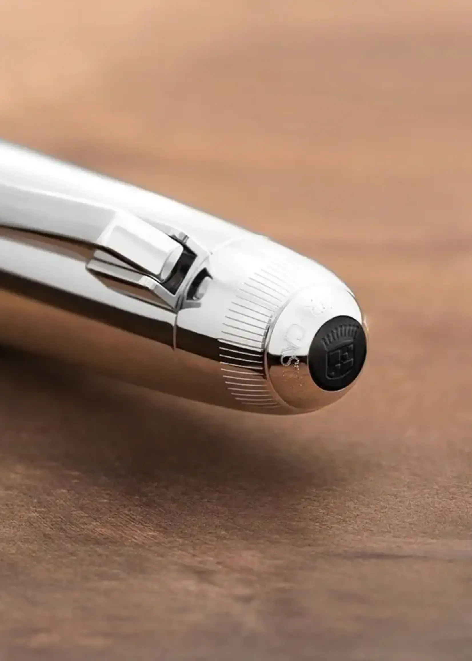 Graf von Faber-Castell Magnum Caucasian Walnut Wood Vulpen M (Medium)