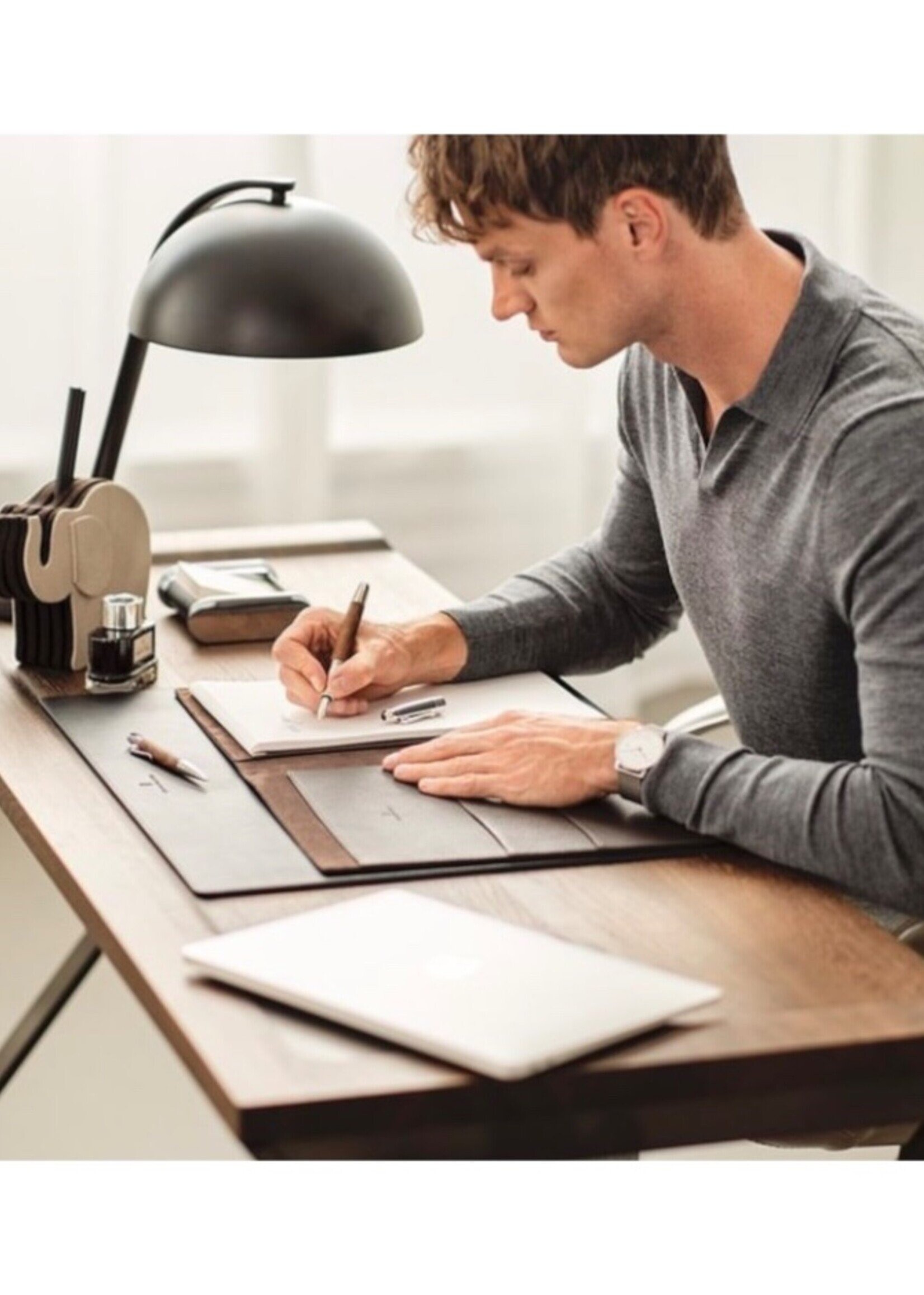 Graf von Faber-Castell Magnum Caucasian Walnut Vulpen M - (Medium)