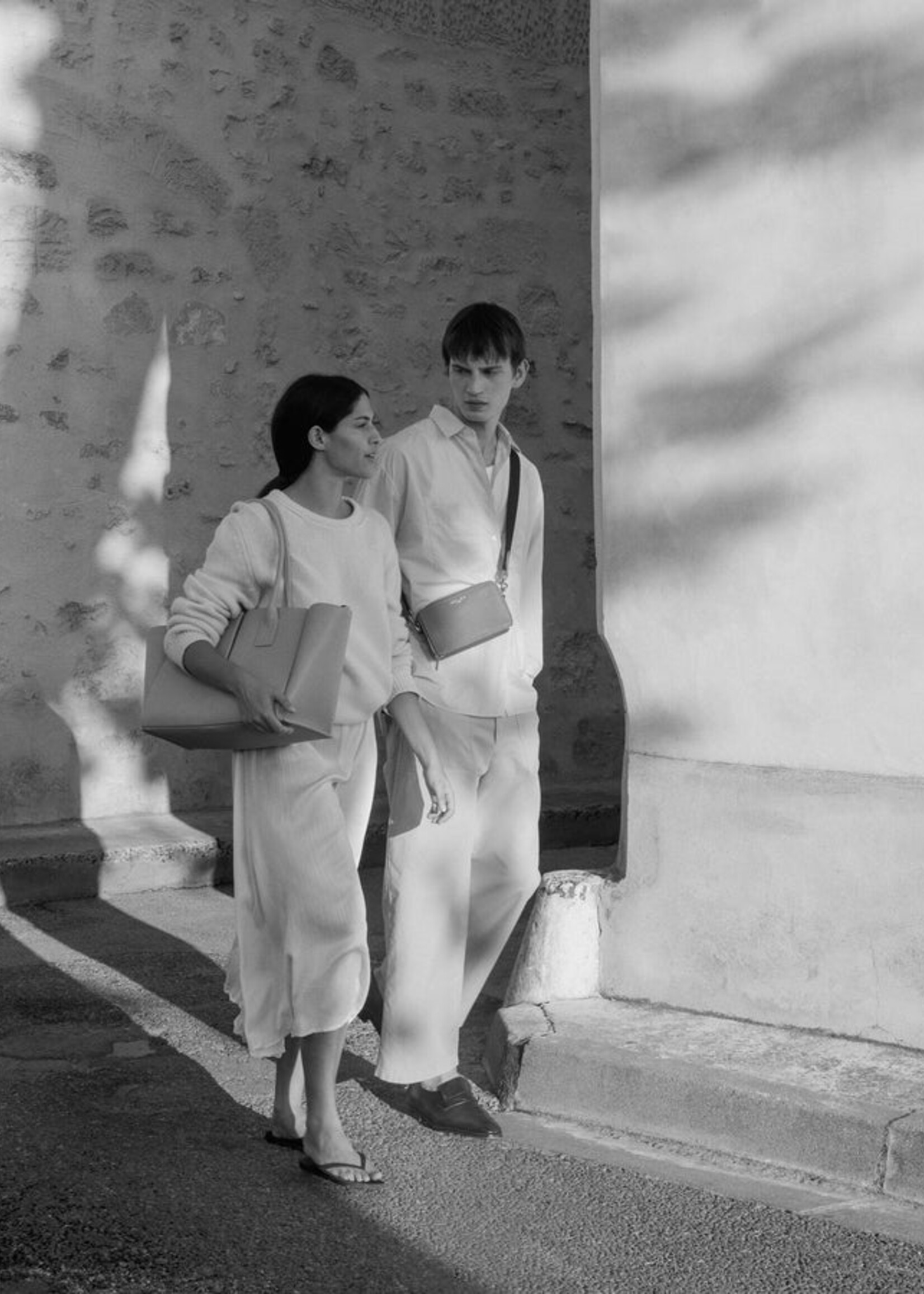 Le Tanneur Sling Emile T-Signature Grey