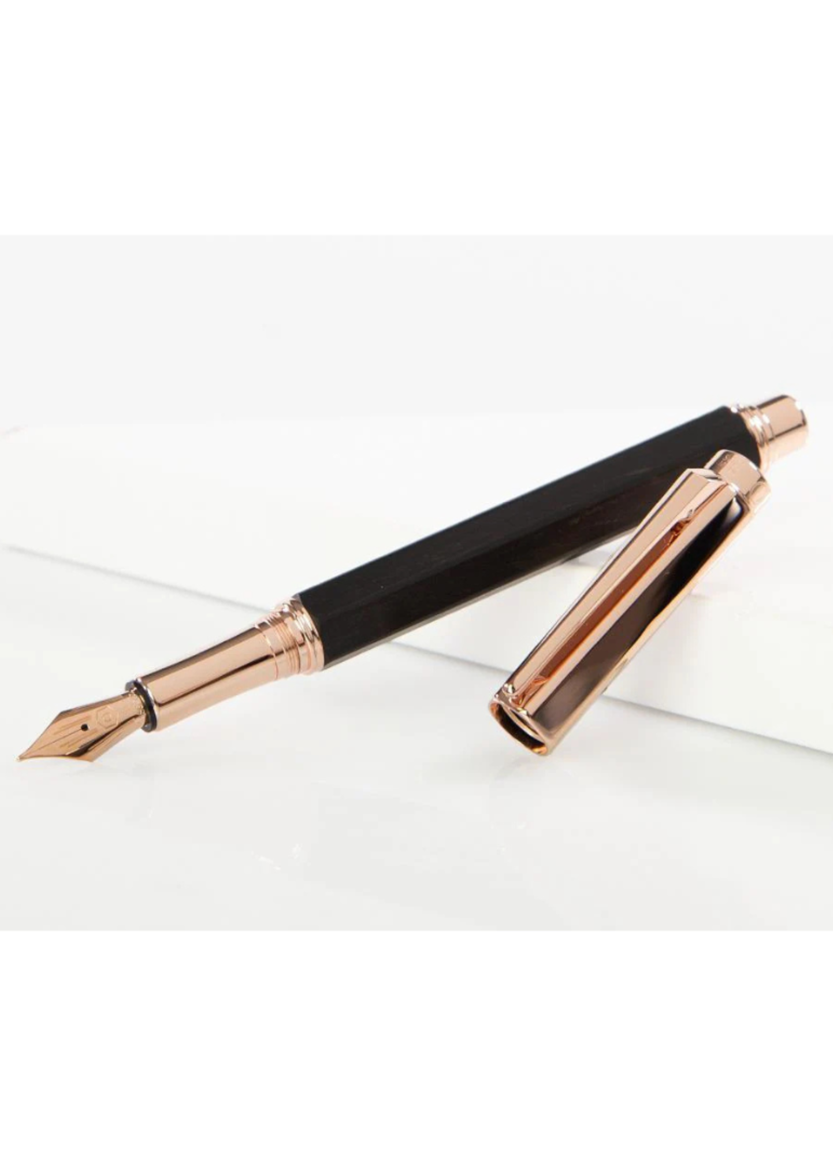 Caran d'Ache Varius Ebony Rose Gold Vulpen Fijn