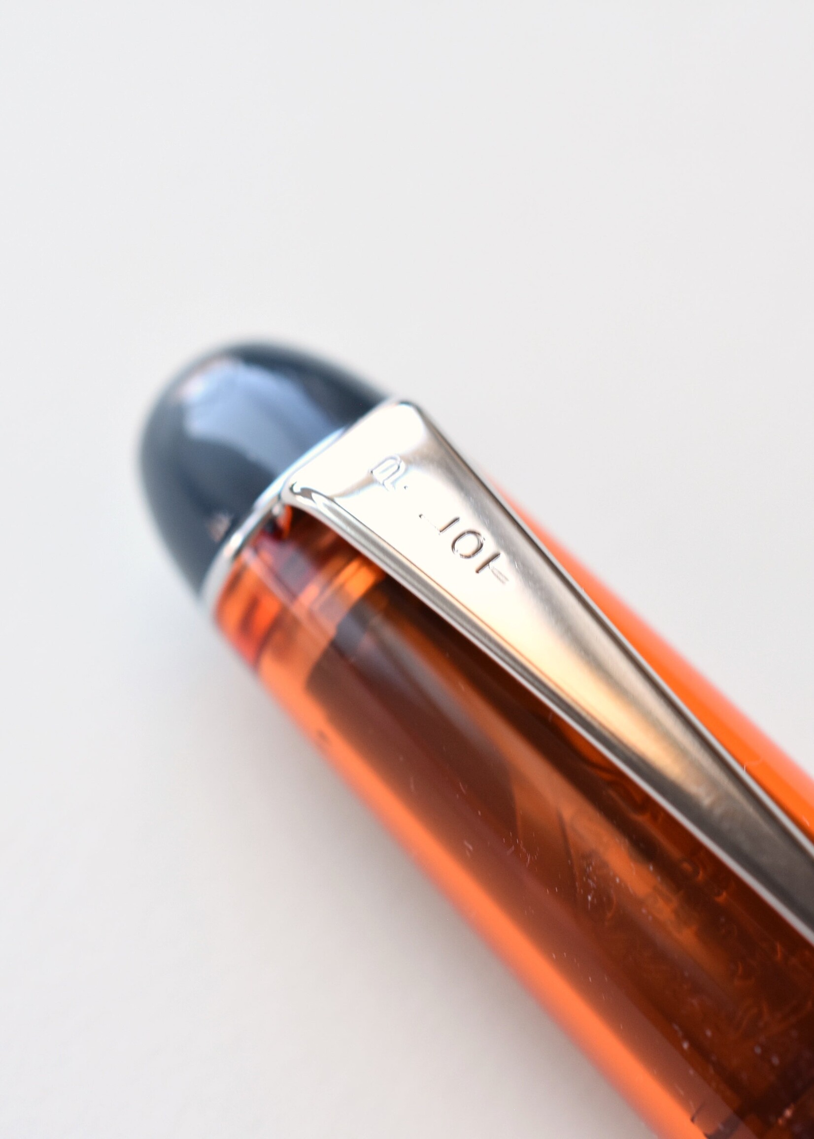 Custom 74 Oranje Vulpen 14K B-Breed