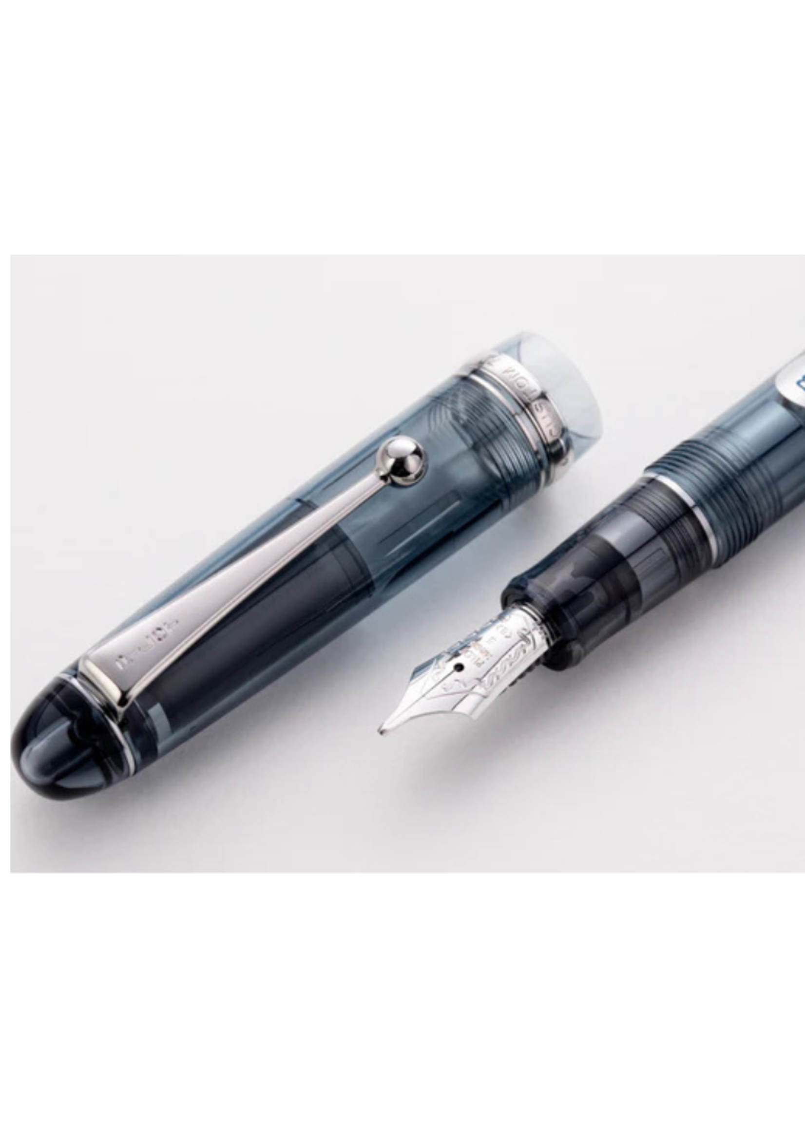 Custom 74 Midnightblue Vulpen 14k F-Fijn