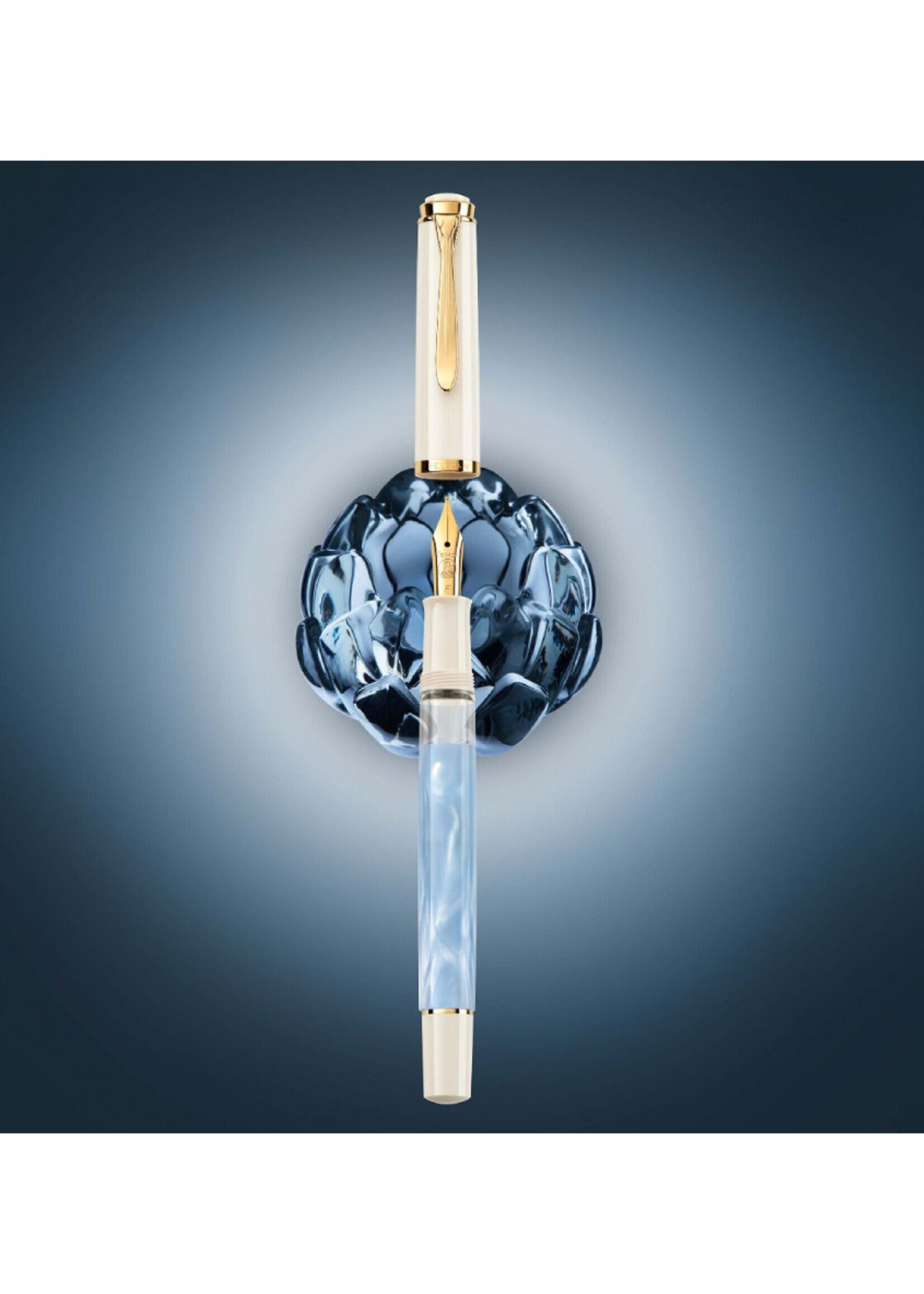 Pelikan Classic M200 Pastel Blauw Special Edition 2023 Vulpen Fijn