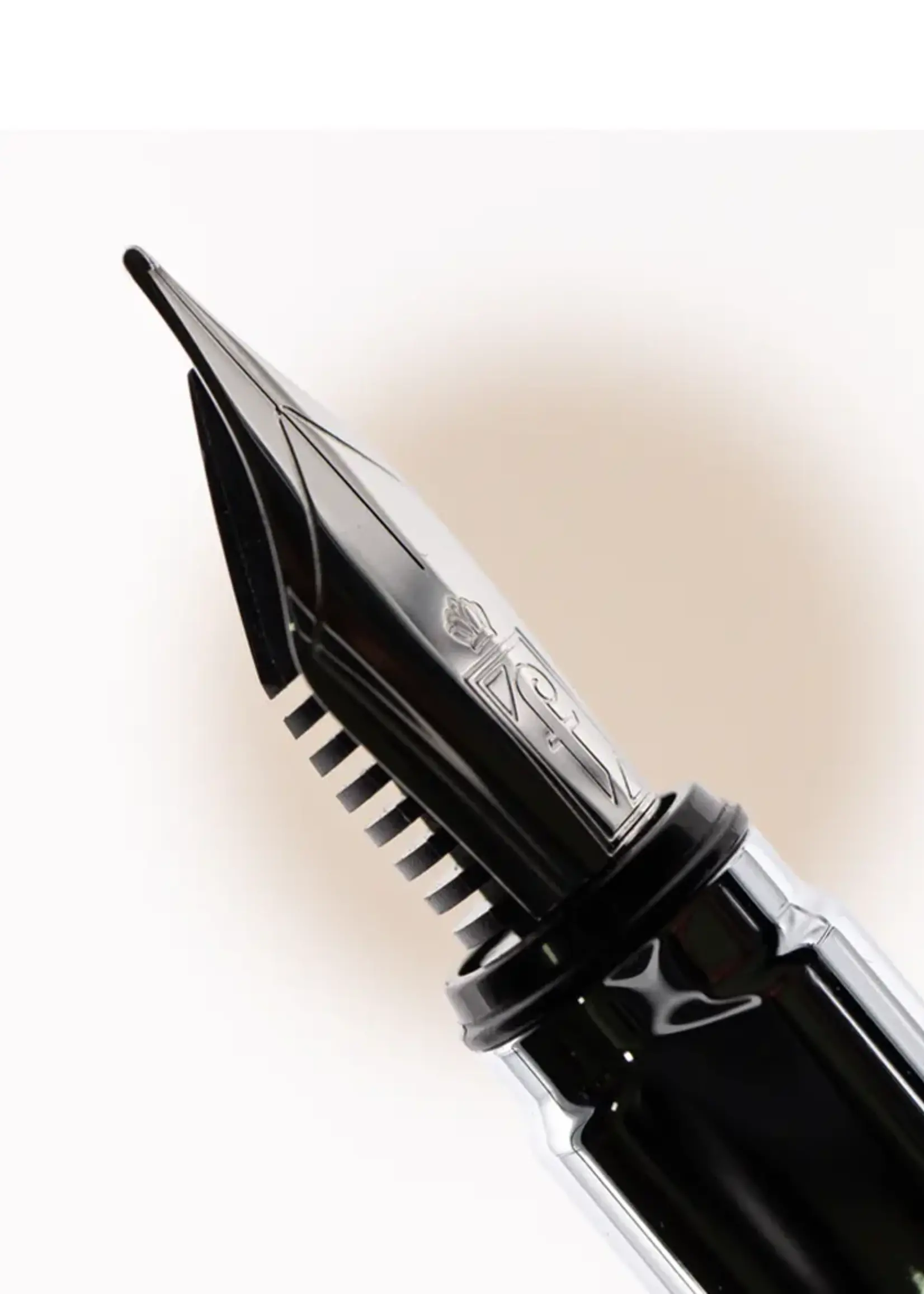 Pininfarina design PF Go Titiano Vulpen M - Medium