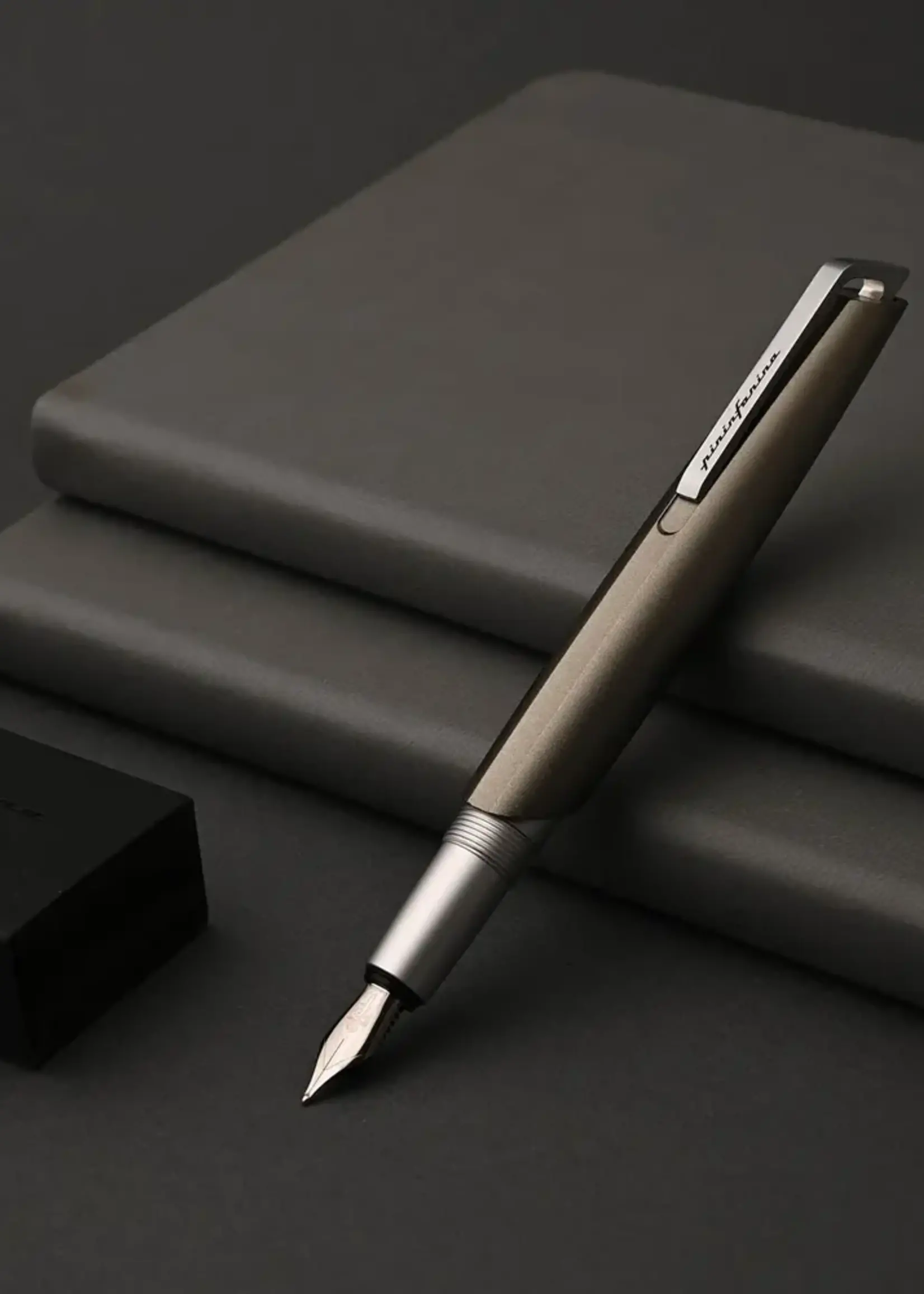 Pininfarina design PF Go Titiano Vulpen M - Medium