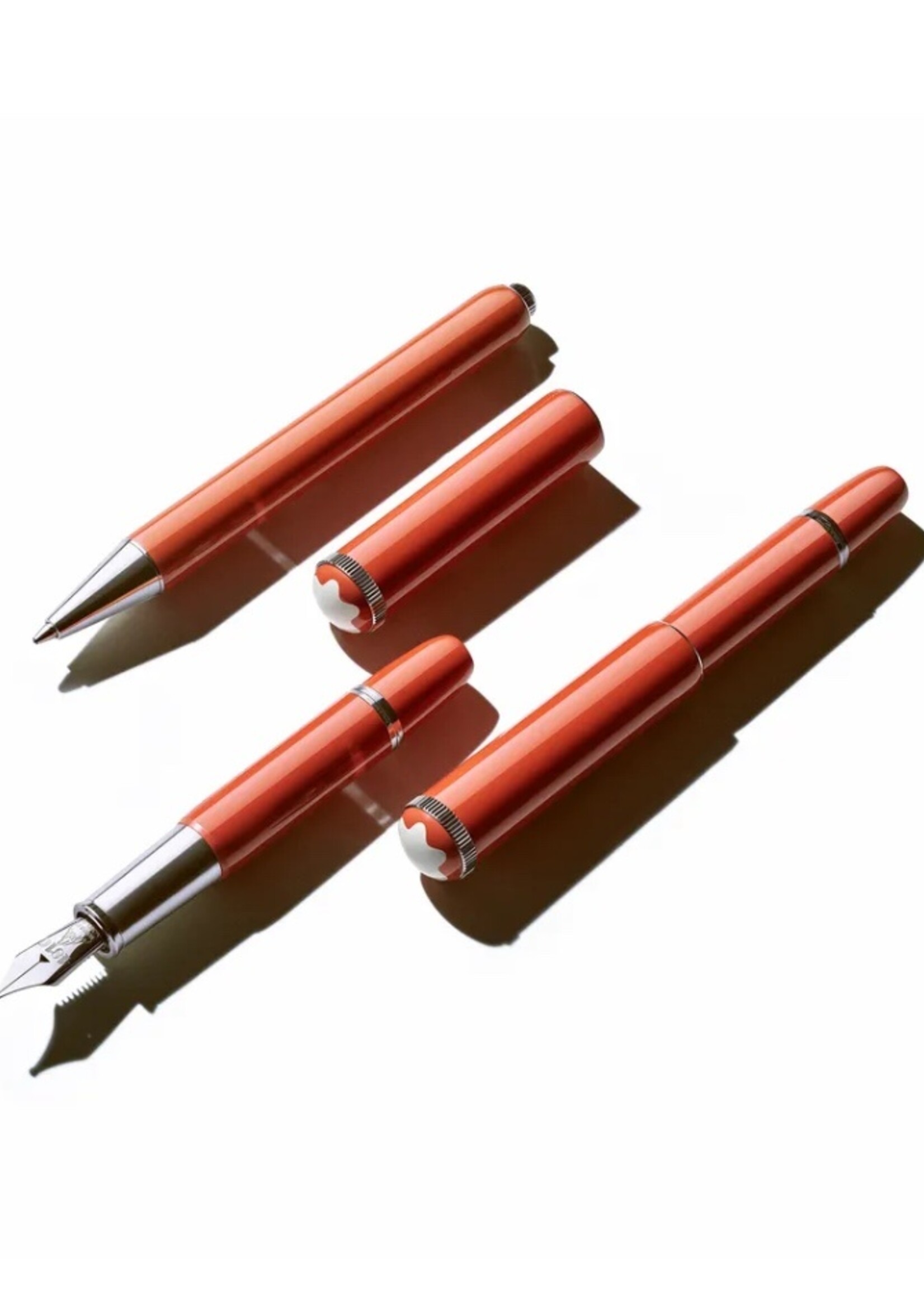 MONTBLANC Heritage Rouge & Noir Baby Coral Roller