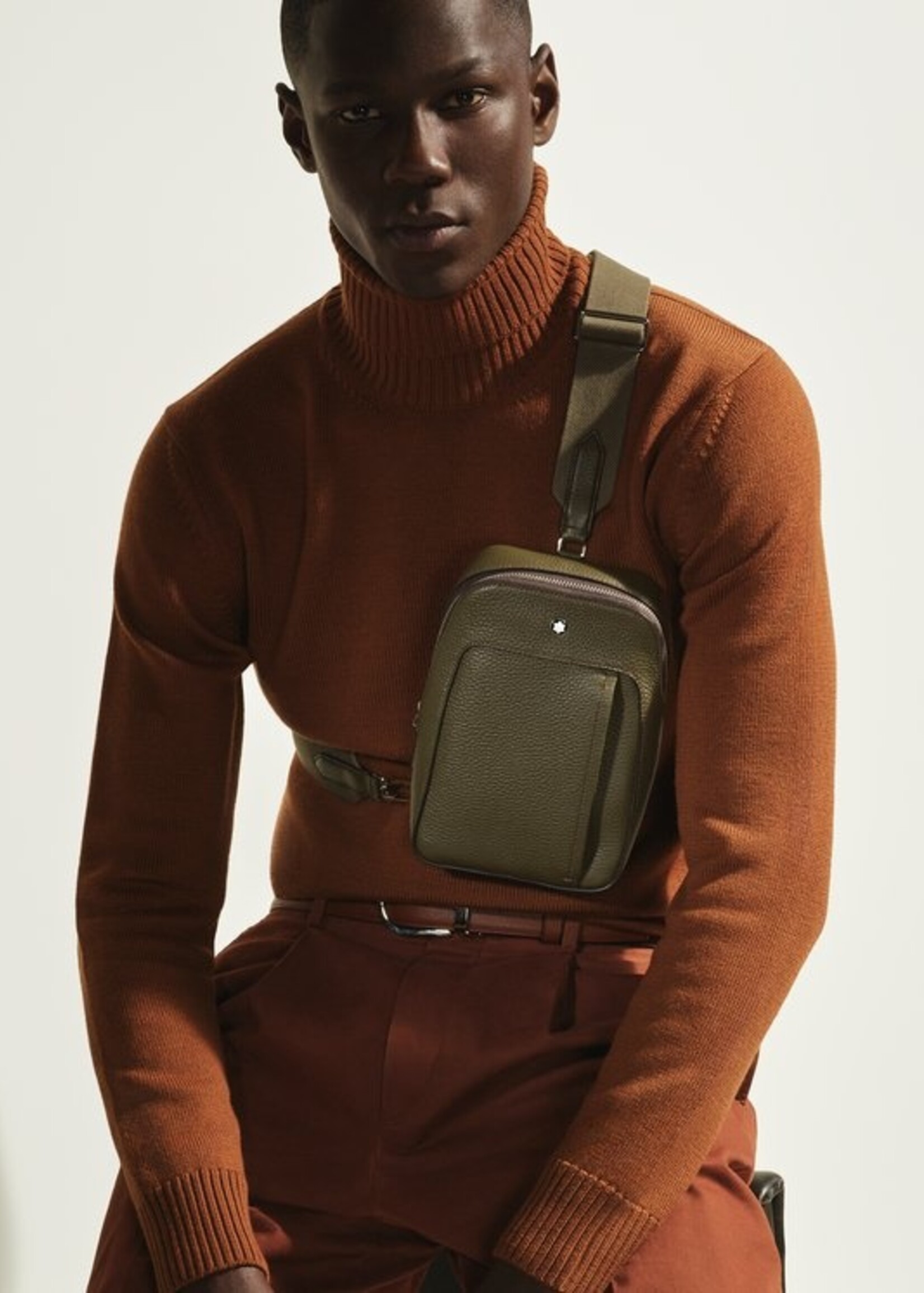 Montblanc Sling Soft Grain Khaki