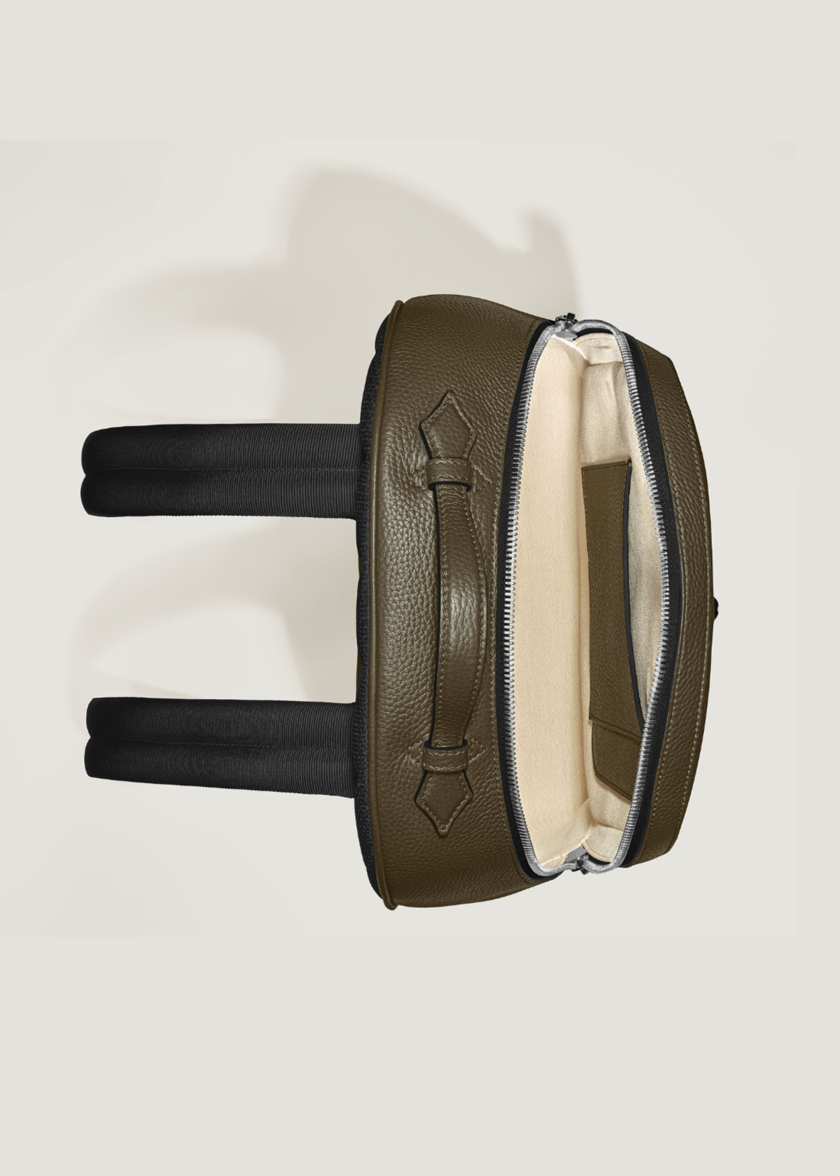 Montblanc Rugzak Soft Grain Medium 14" 3 compartimenten Khaki