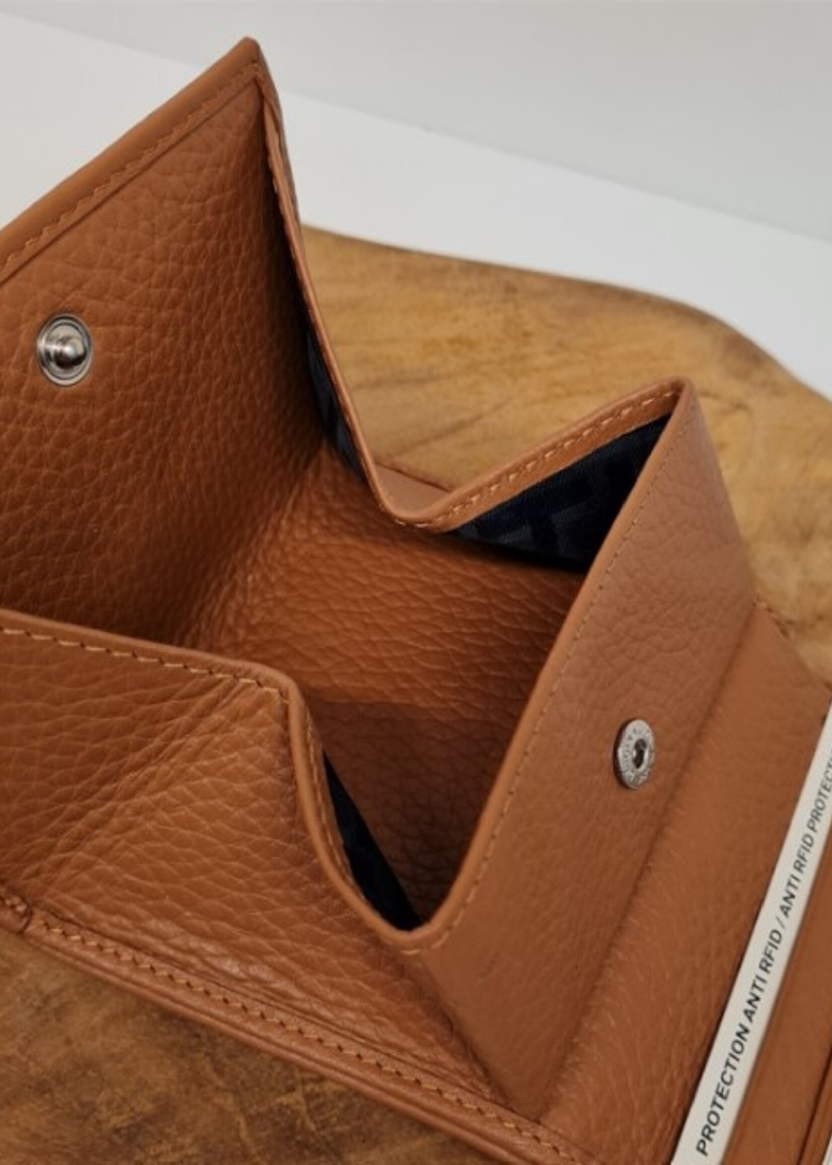 Le Tanneur Portemonnee met muntstukhouder Cognac