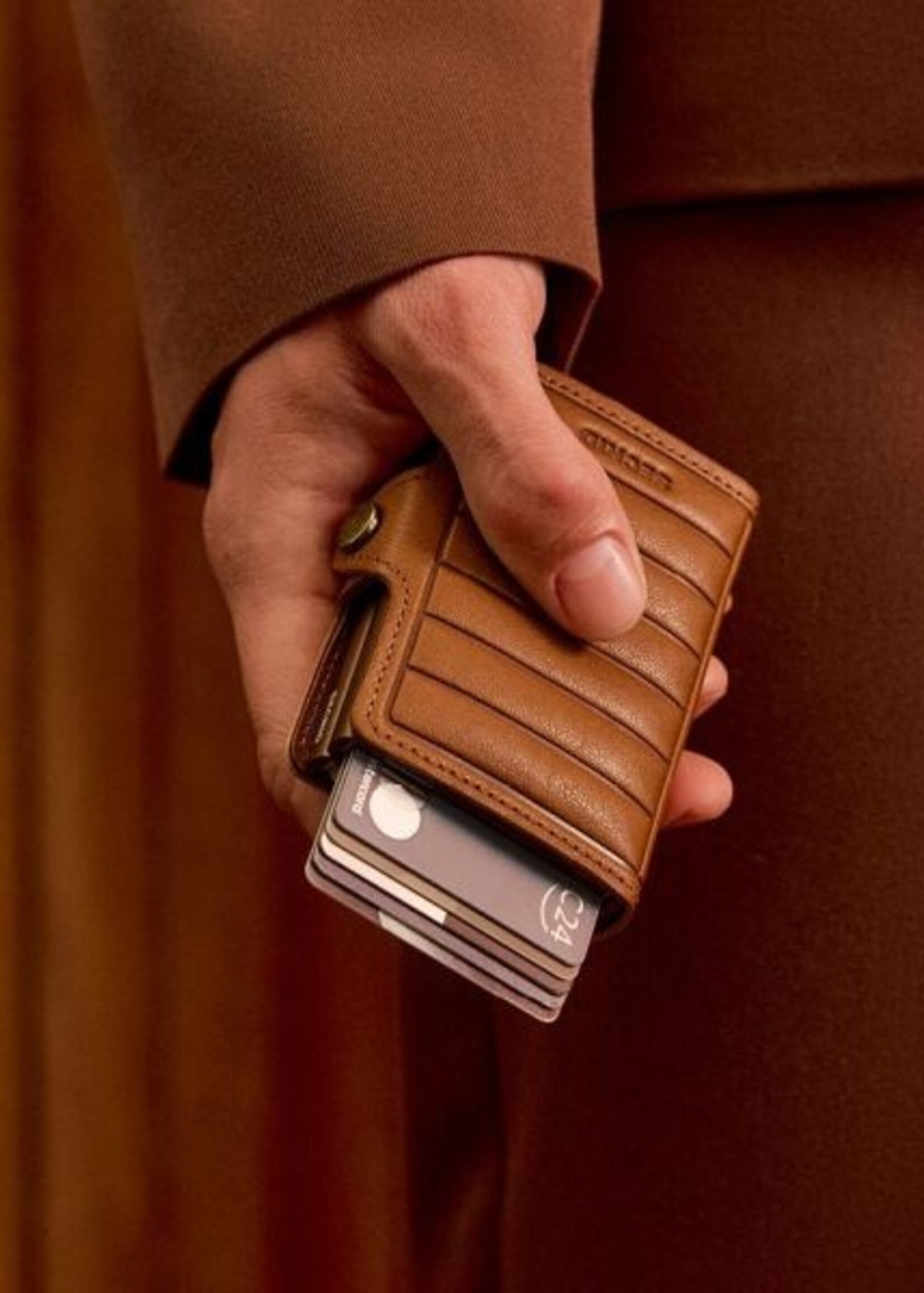 Secrid Premium Twin Wallet Emboss Lines Cognac