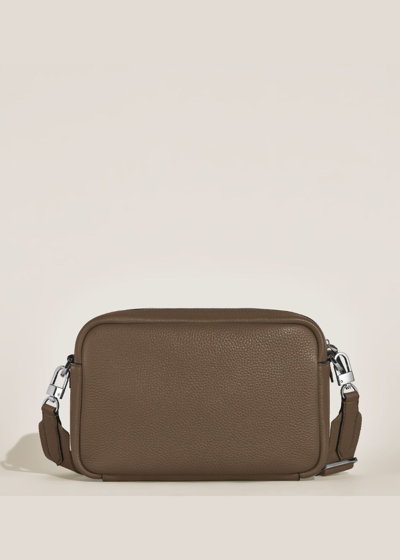 Montblanc Soft Grain Crossbody Noisette