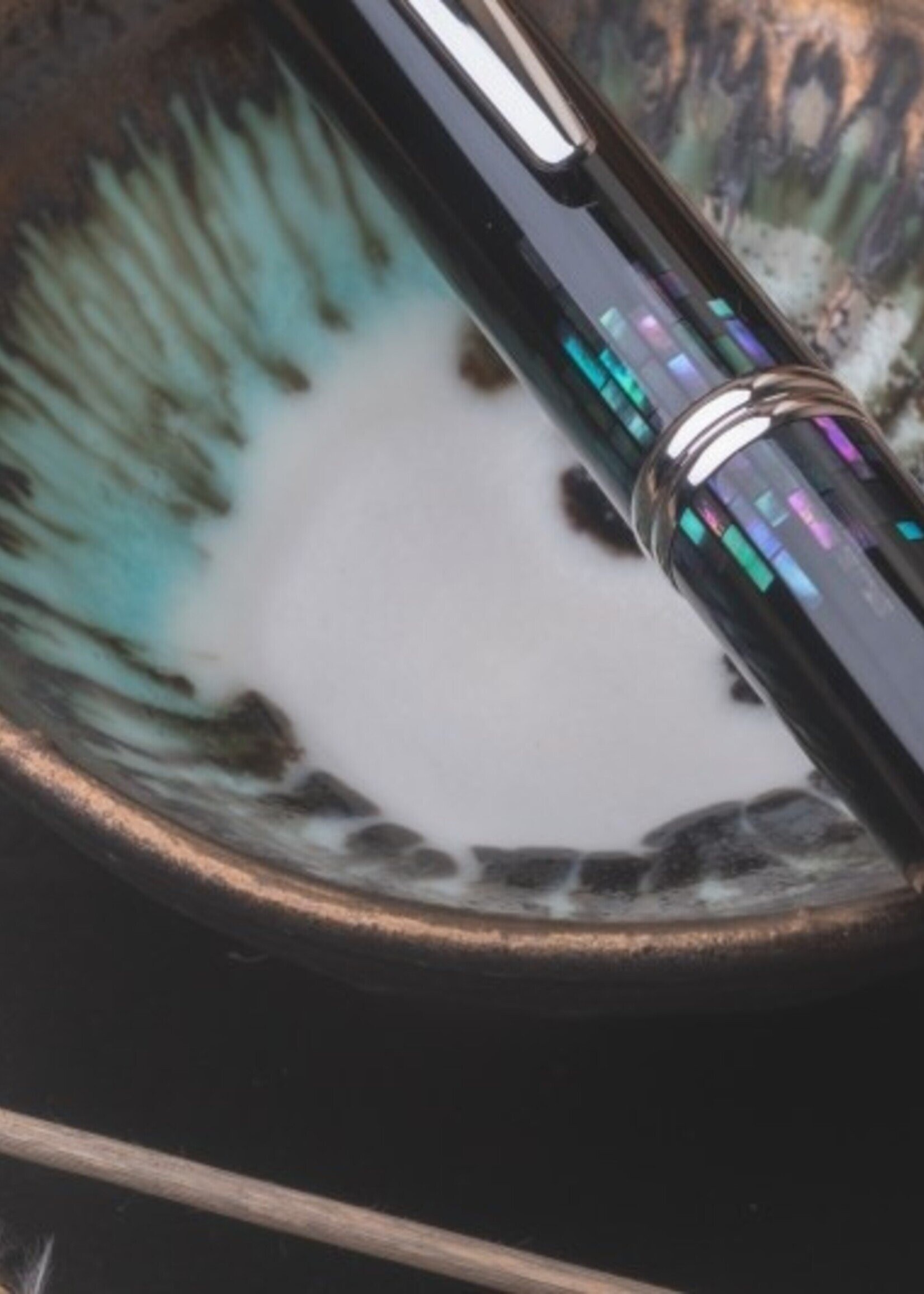 Capless Namiki Raden Stripe