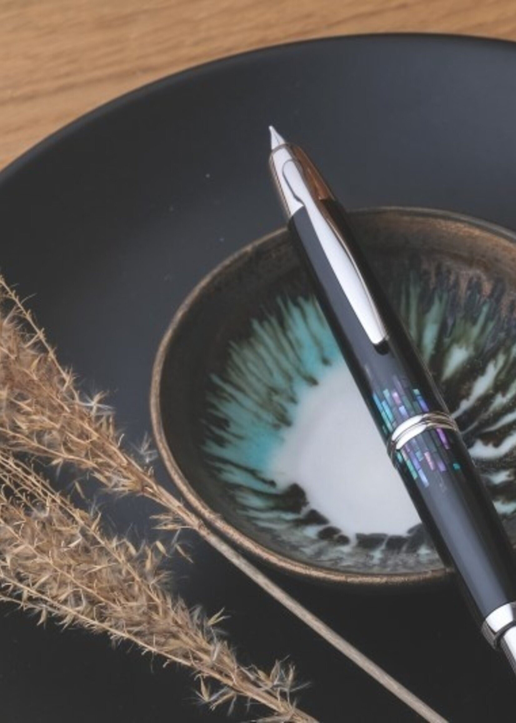 Capless Namiki Raden Stripe