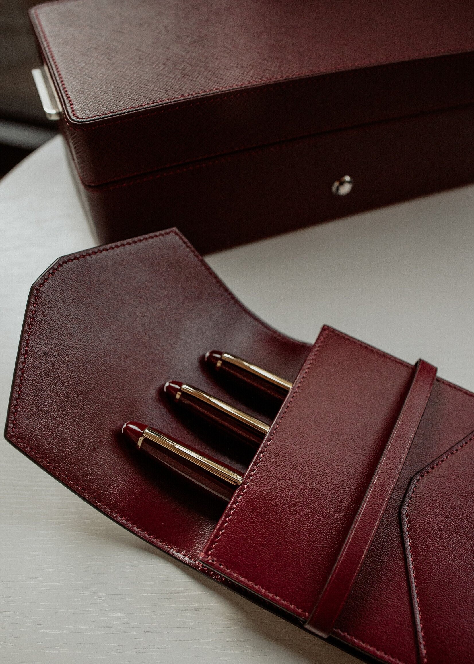 Montblanc Meisterstück Midsize Burgundy Red Balpen