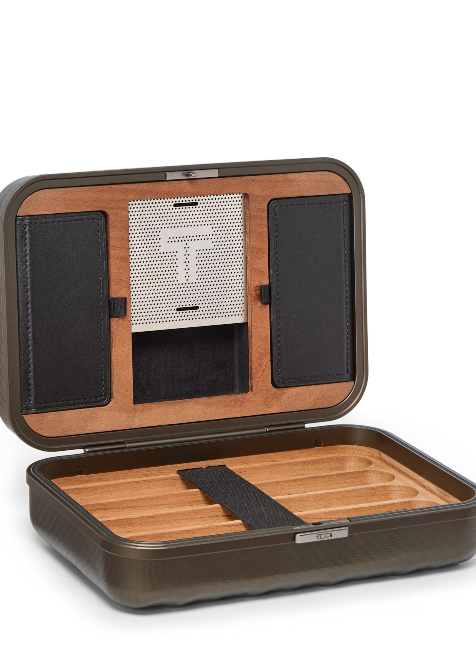 TUMI 19 Degree Aluminium GunMetal Sigarenkoker