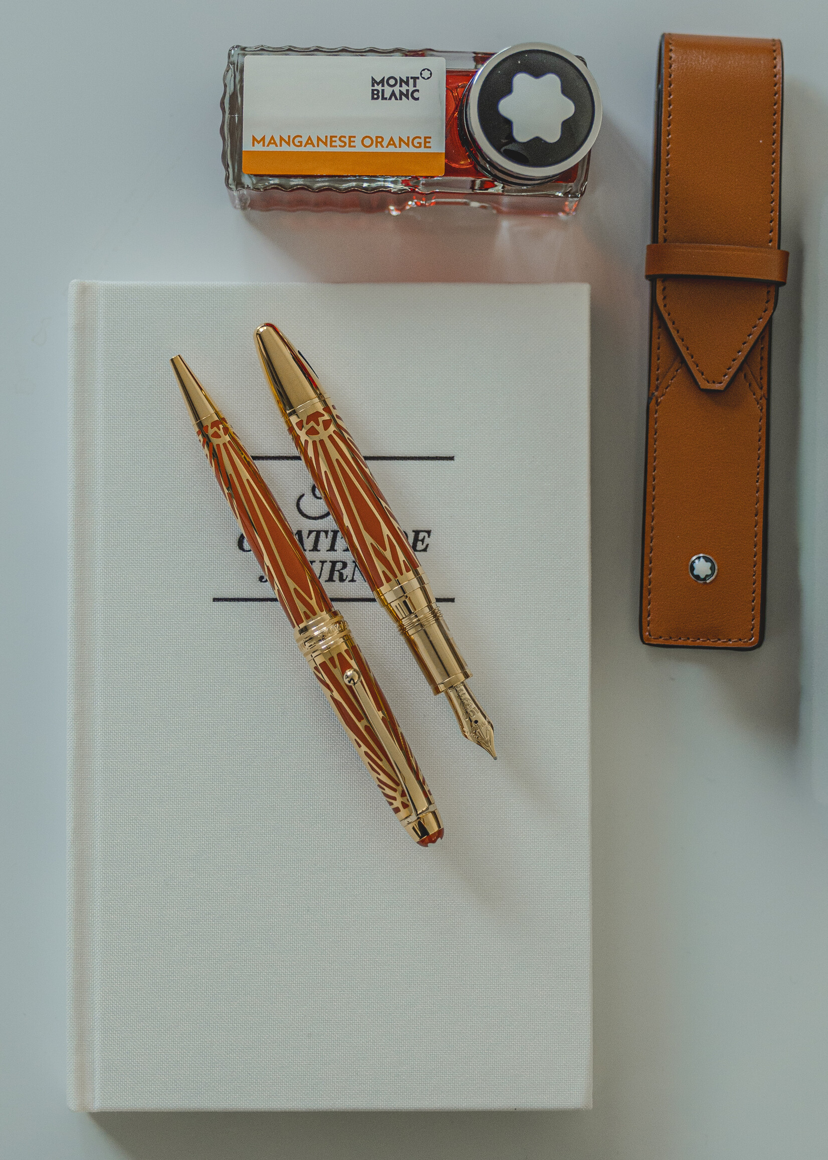 Montblanc 100 years Meisterstück The Origin Collection Solitaire Coral MidSize Balpen 164