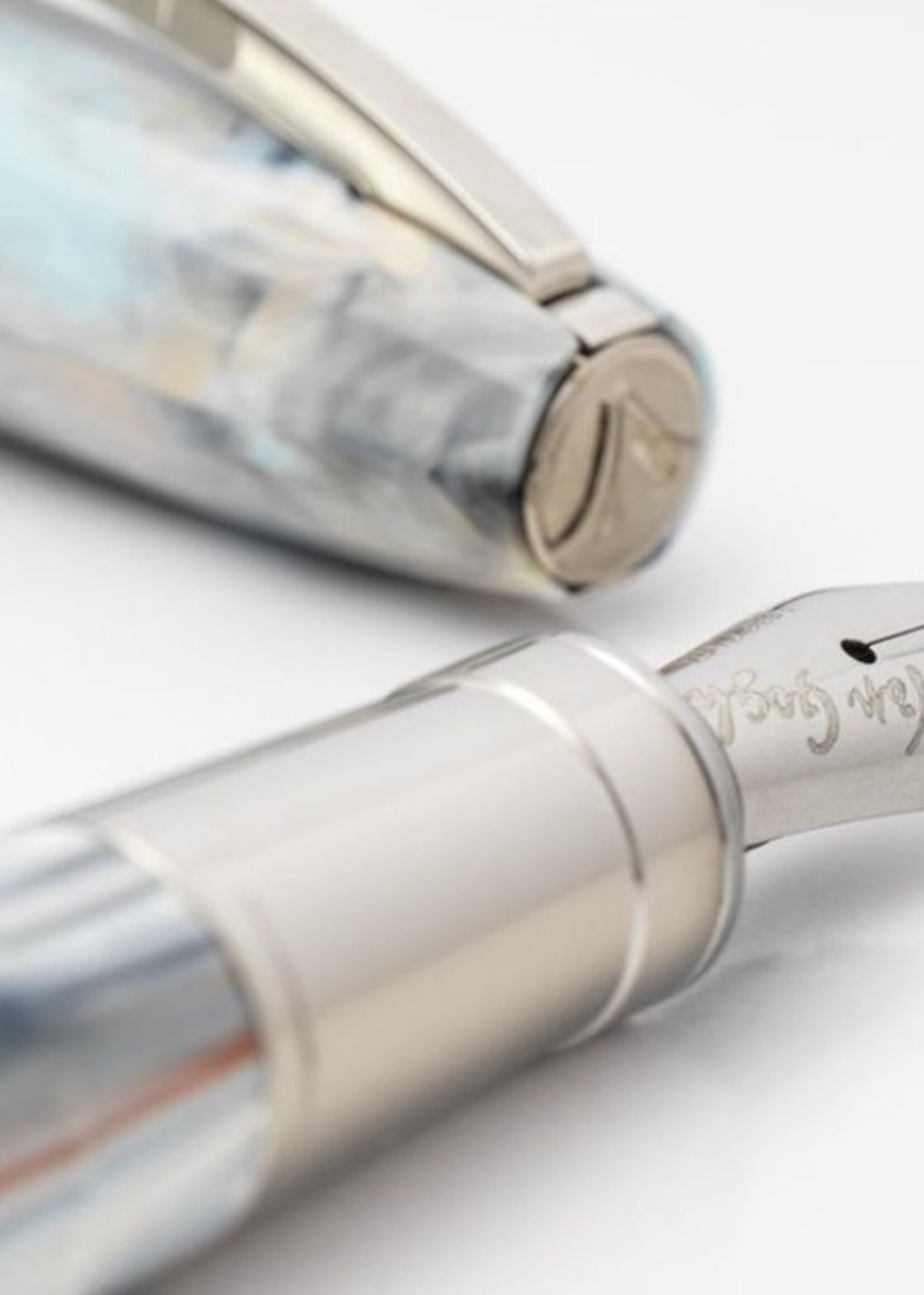 Visconti Van Gogh Old Vineyard Vulpen