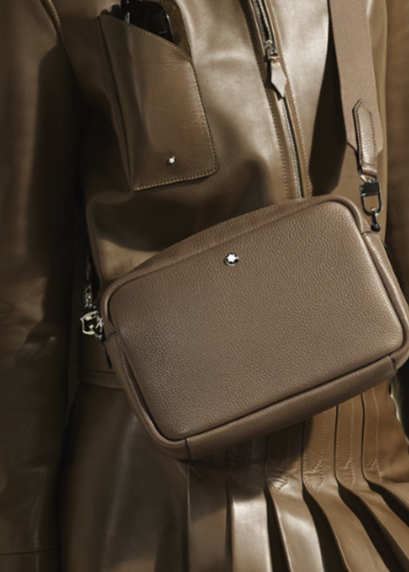 Montblanc Soft Grain Crossbody Noisette