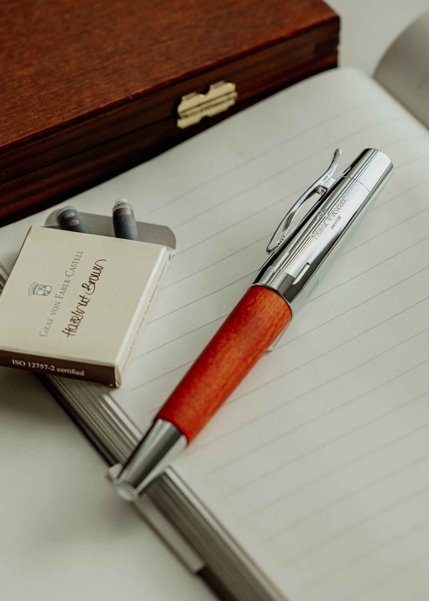 Faber-Castell E-Motion Pearwood Brown Vulpen