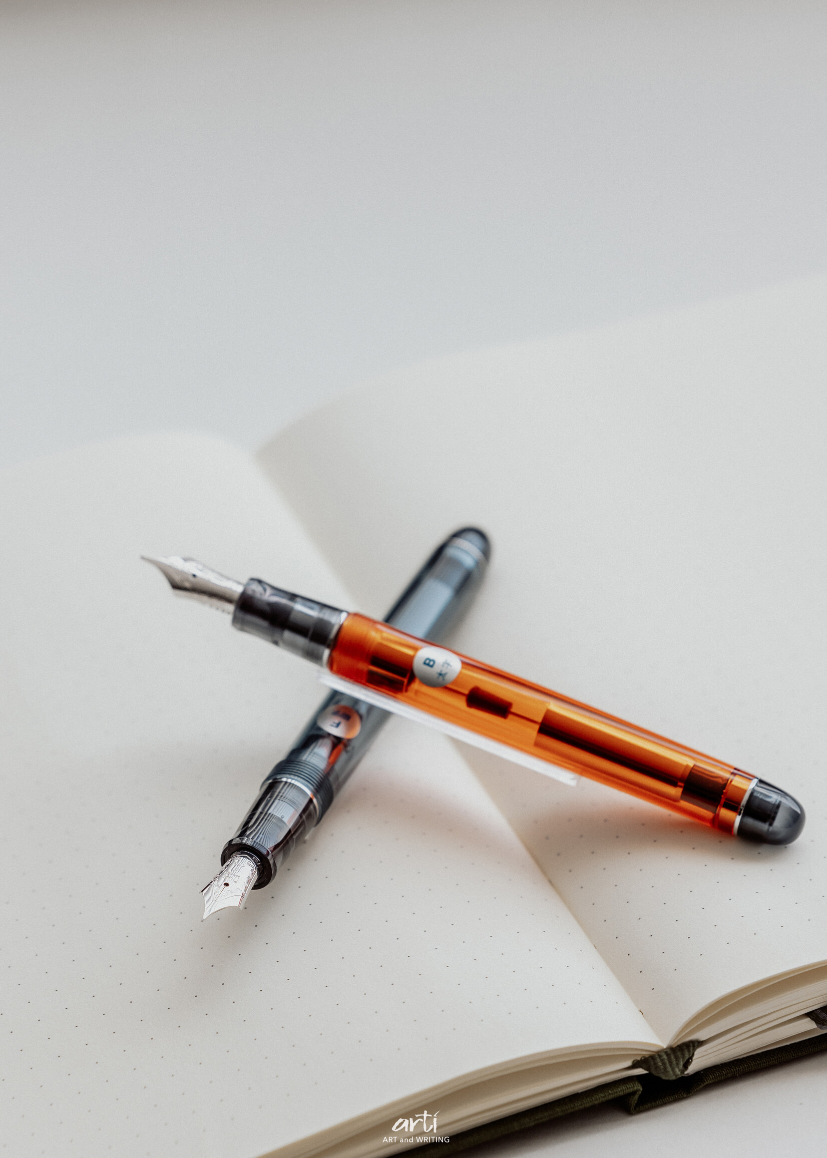 Pilot Custom 74 Oranje Vulpen 14K B-Breed