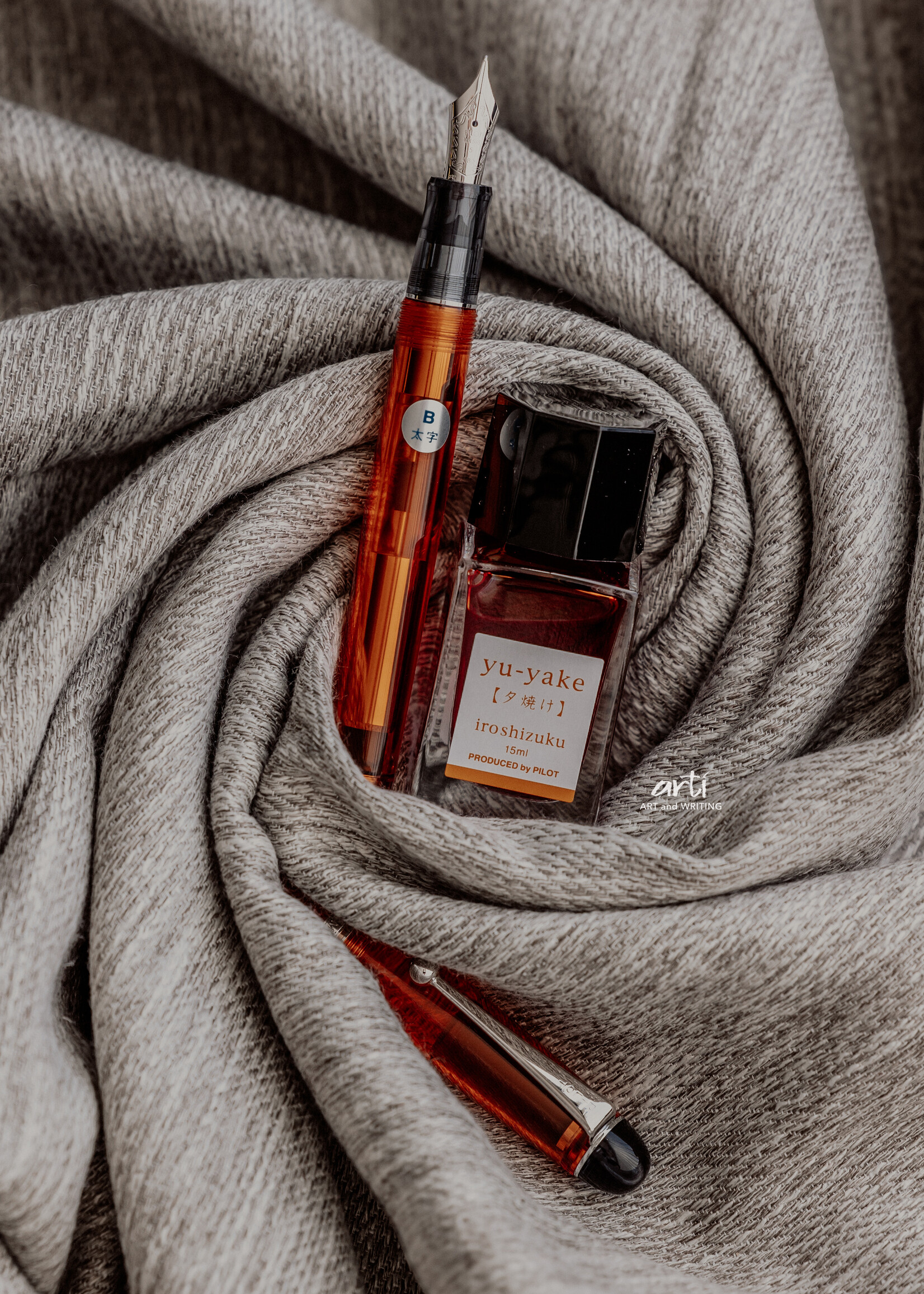 Pilot Custom 74 Oranje Vulpen 14K B-Breed