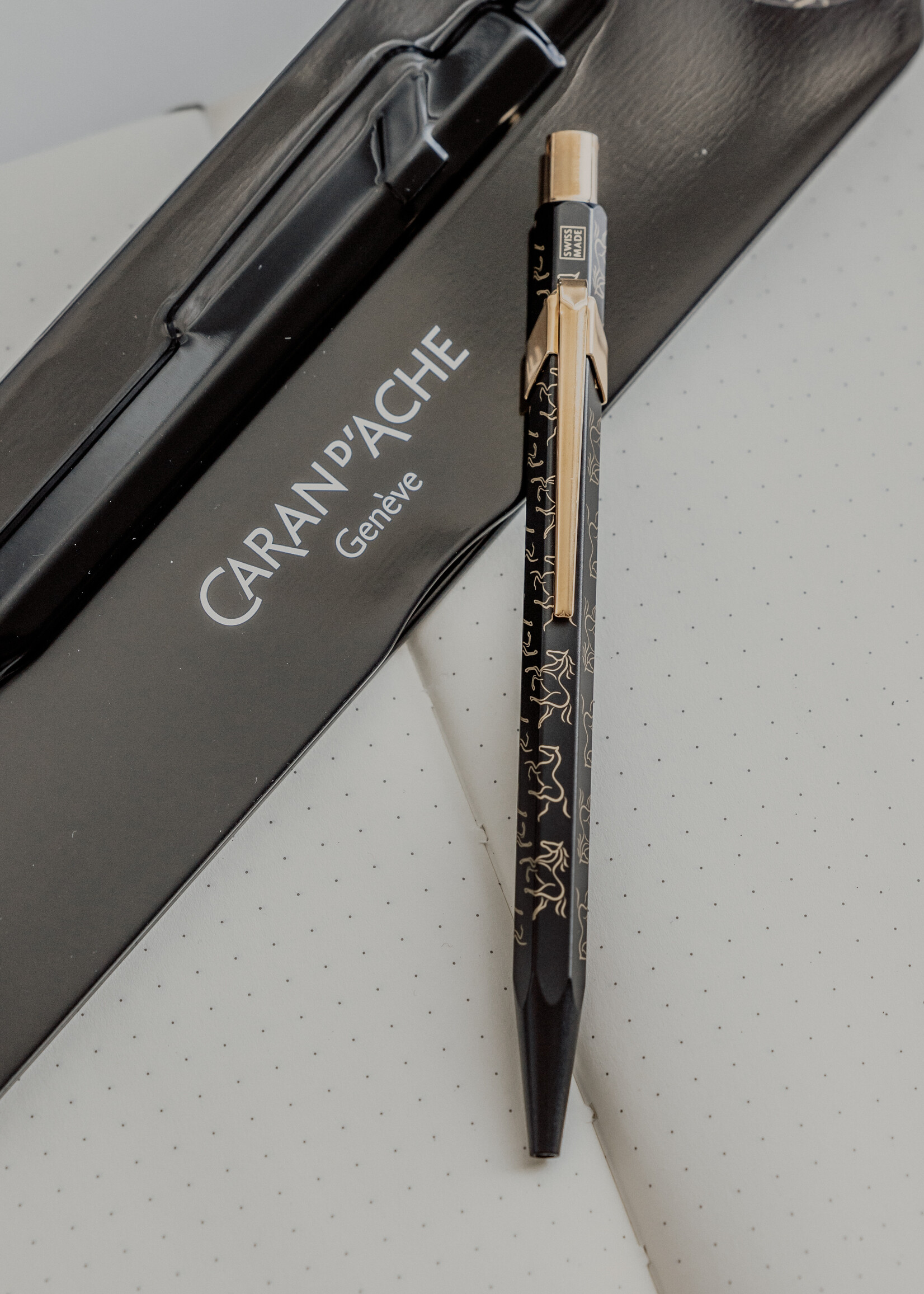 Caran d'Ache 849 Horse Black Vulpotlood 0.5