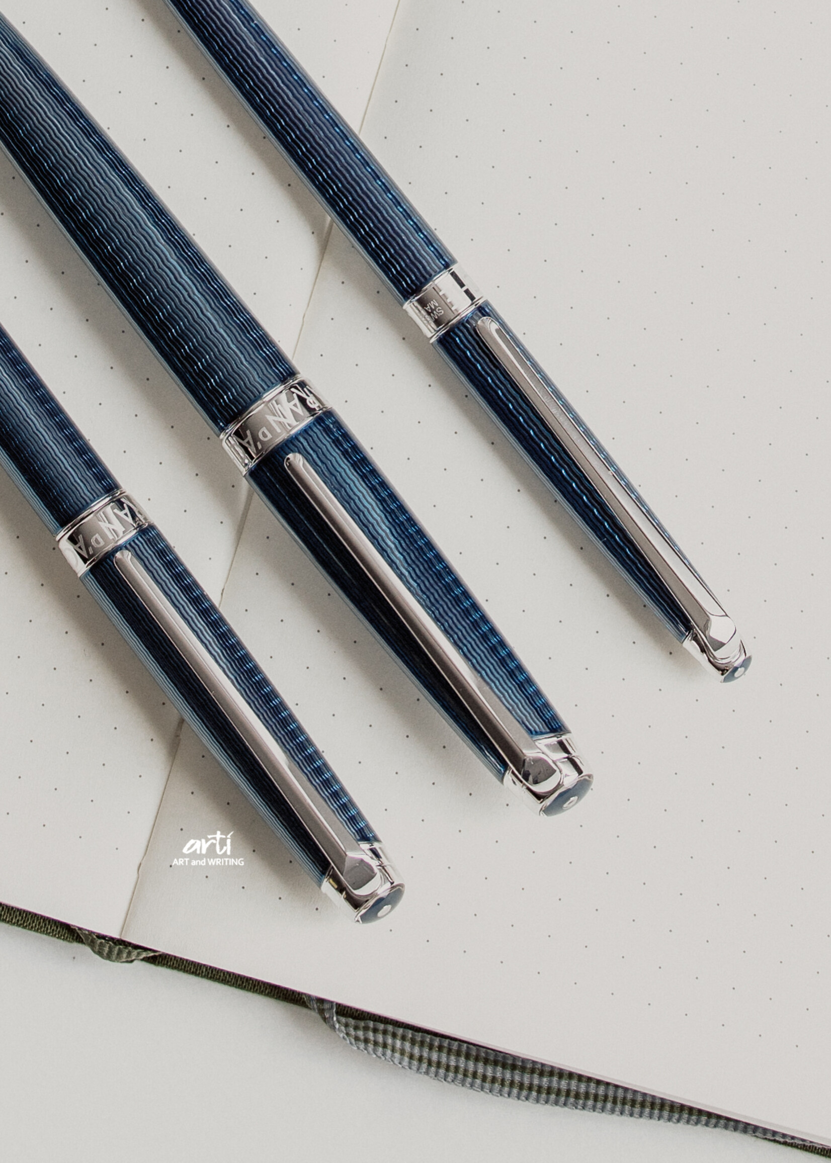 Caran d' Ache Léman Slim Grand Bleu Balpen