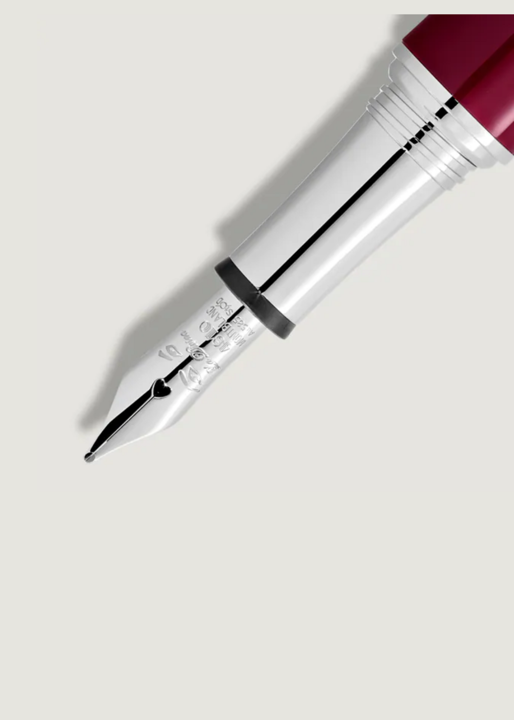 Montblanc Muses Maria Callas Special Edition Animation Platinum Type of Stone : 1 RUBIS SYNTH Carat : 0,480 ct Vulpen Au 585 - 14 Karat (0.443g) M -Medium 0.62 mm