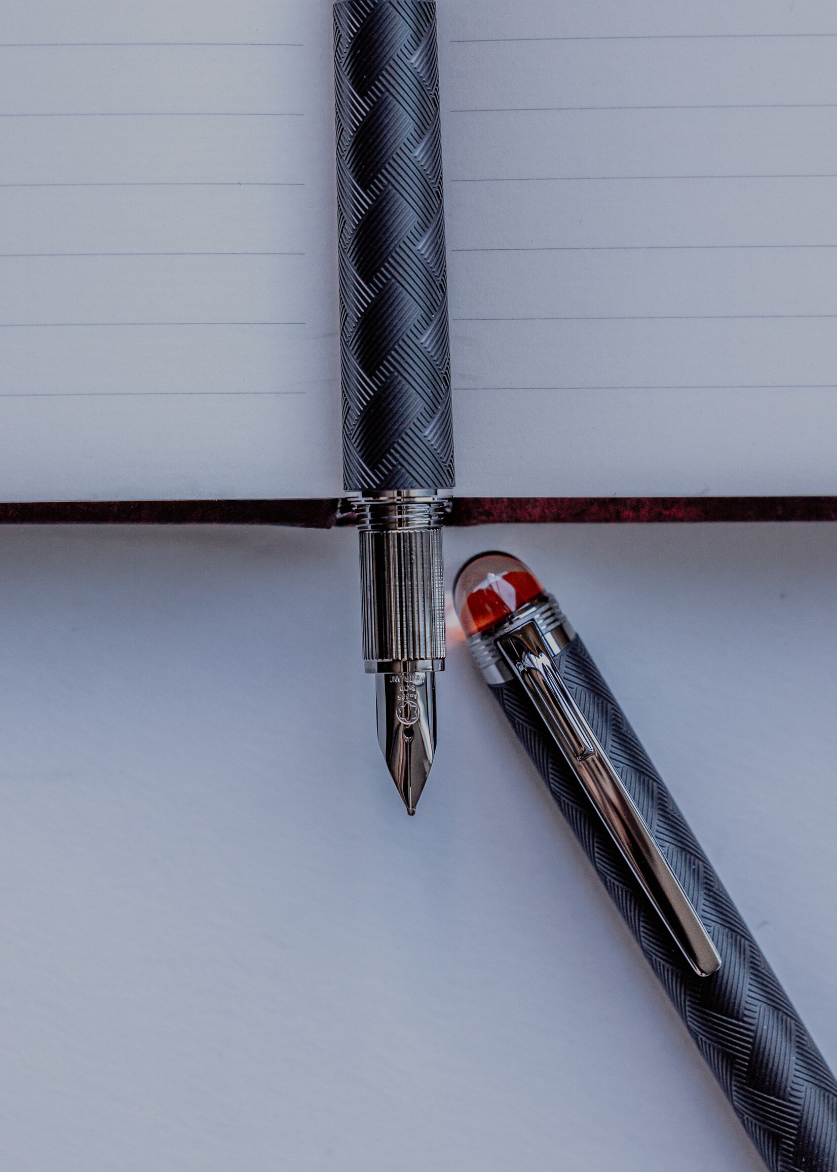 Montblanc Starwalker Extreme Resin Vulpen (Au585/14K 0.775g) 0.62 mm M - Medium