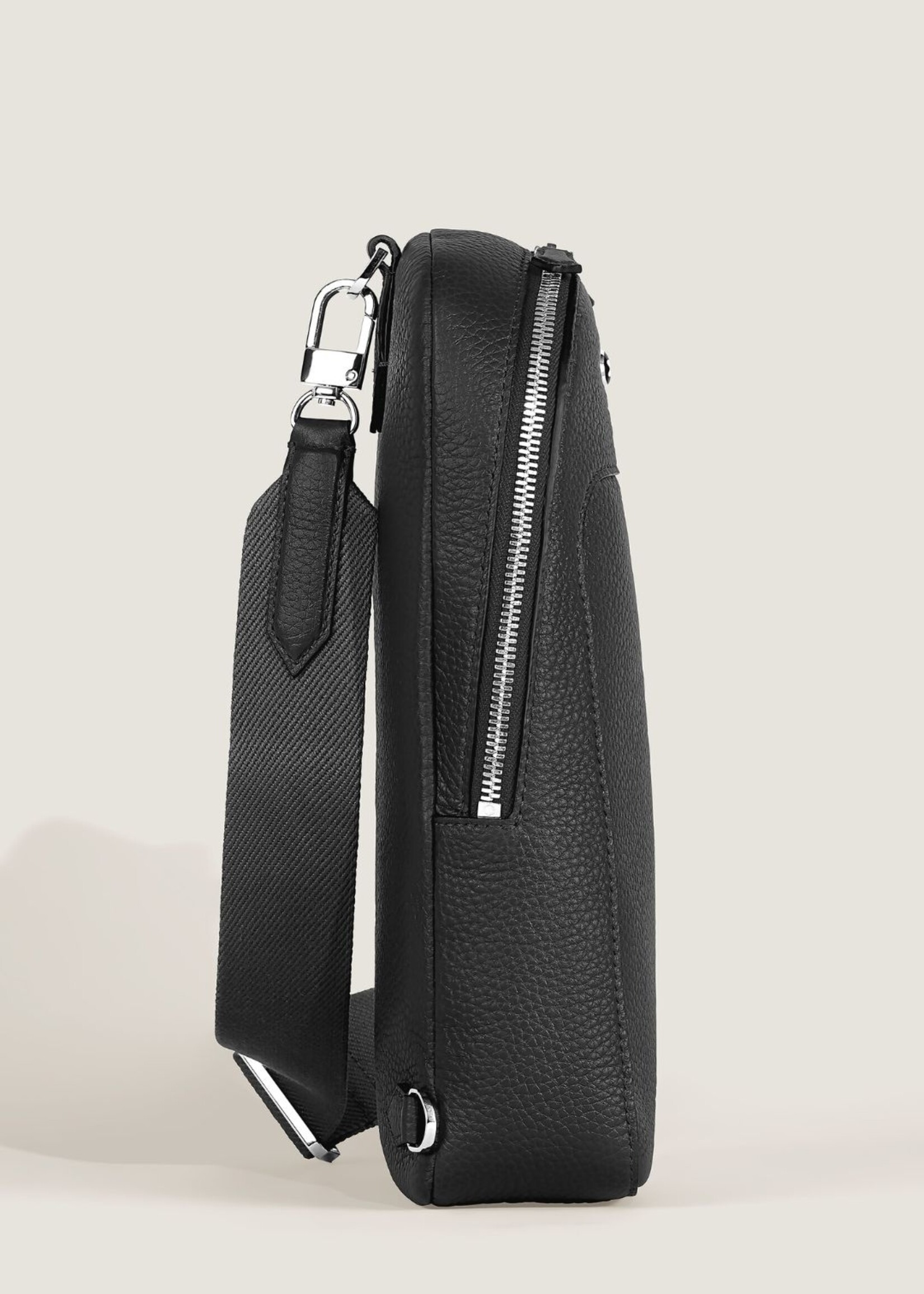Montblanc Sling Soft Grain Black