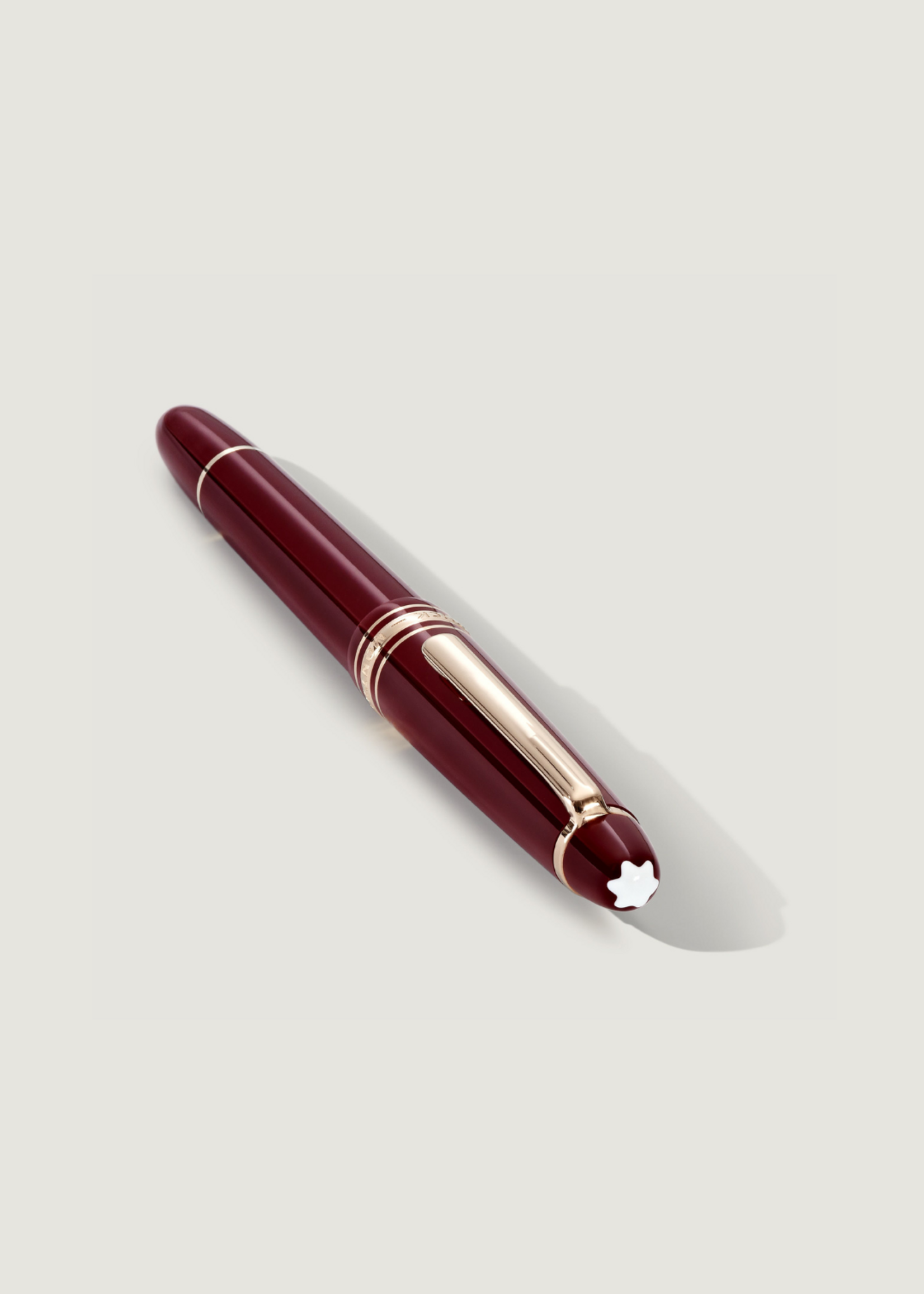 Montblanc Meisterstück 145 Burgundy Red (Au585/14K - 0.453 g) 0.50 mm F- Fijn