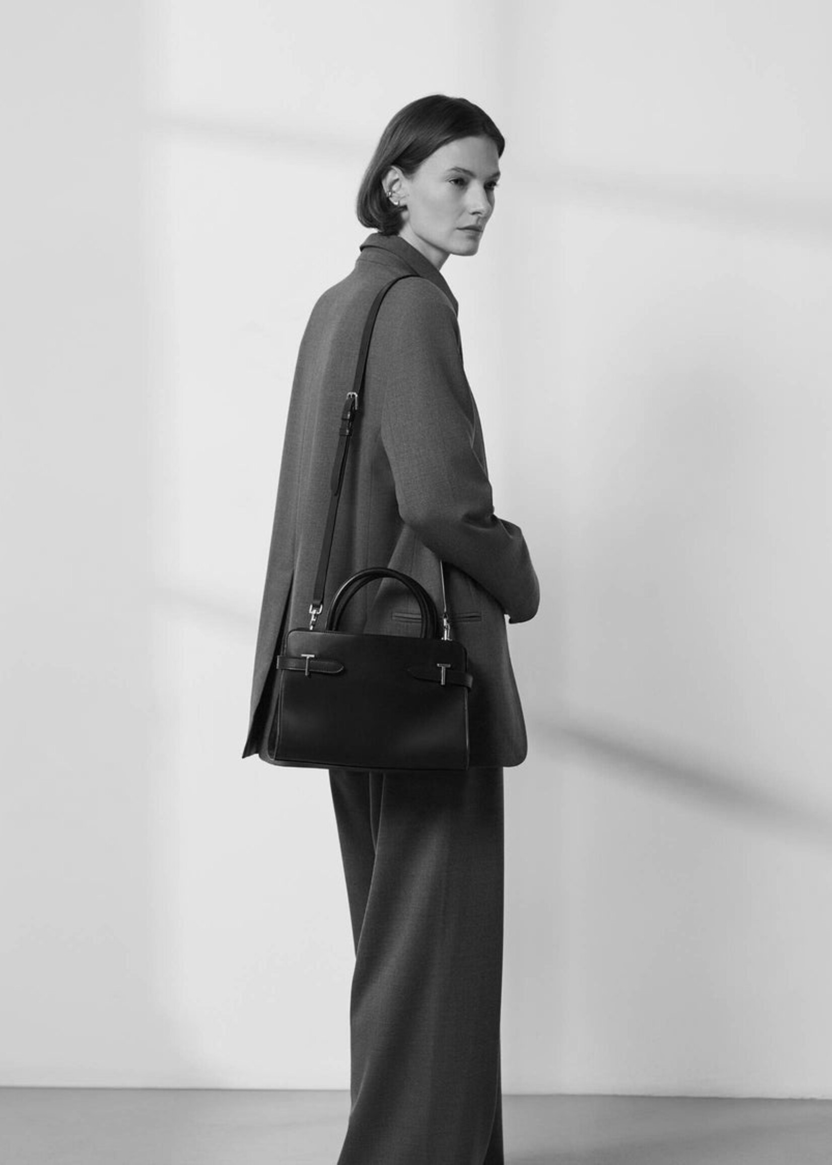 Le Tanneur Emilie grote Handtas O Casual Ebony Suede