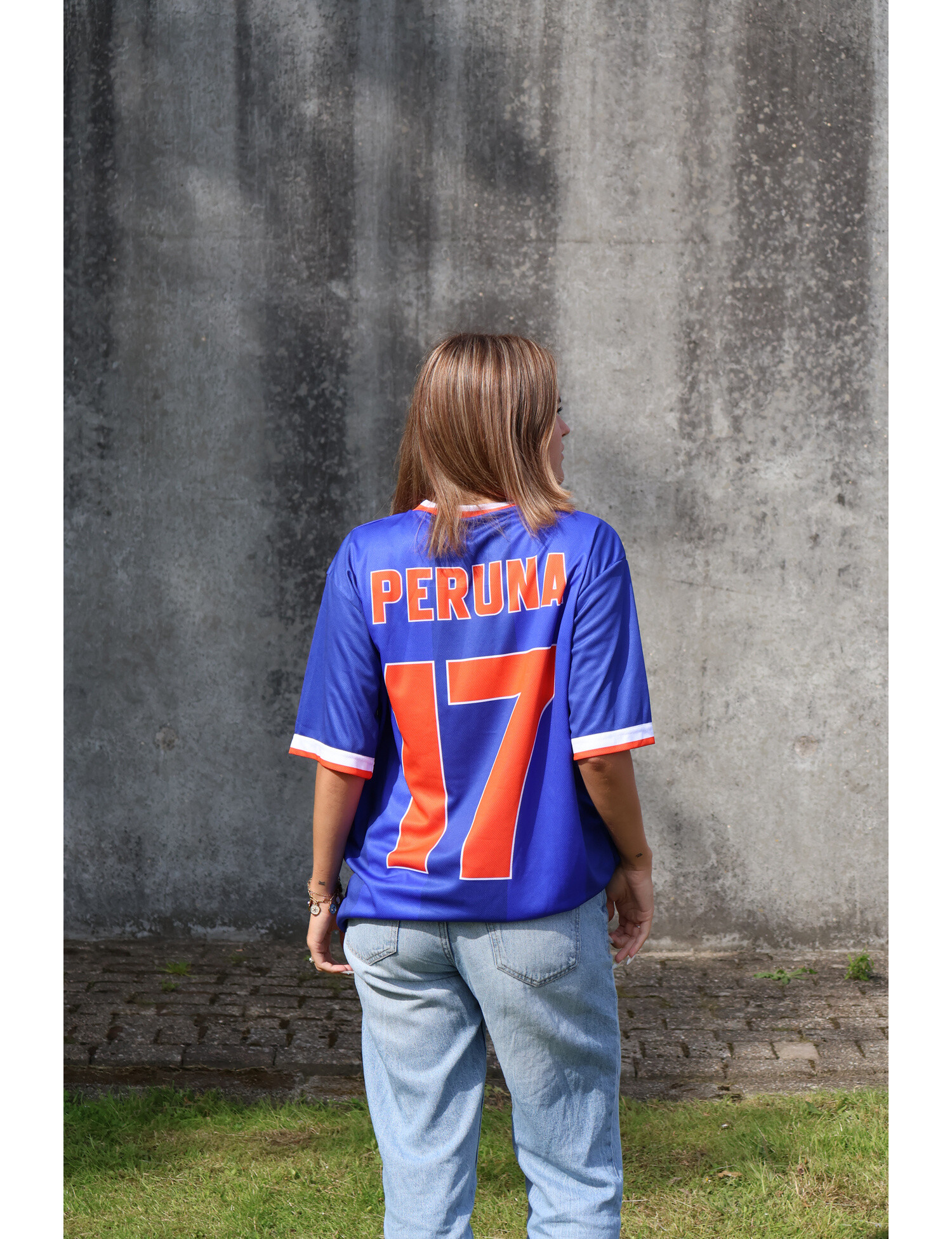 Roeg Peruna LE football jersey