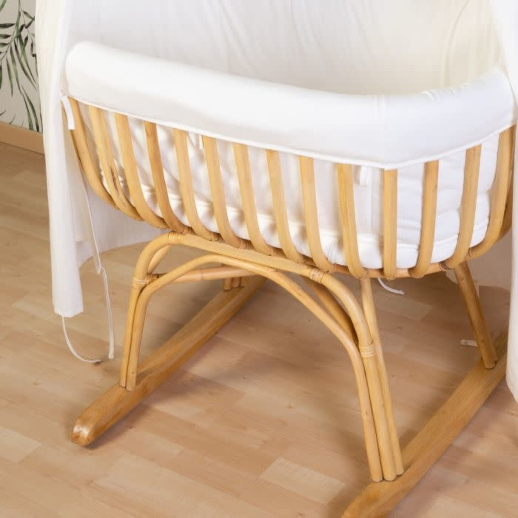 Childhome Rattan rocking cradle with mattress and cover