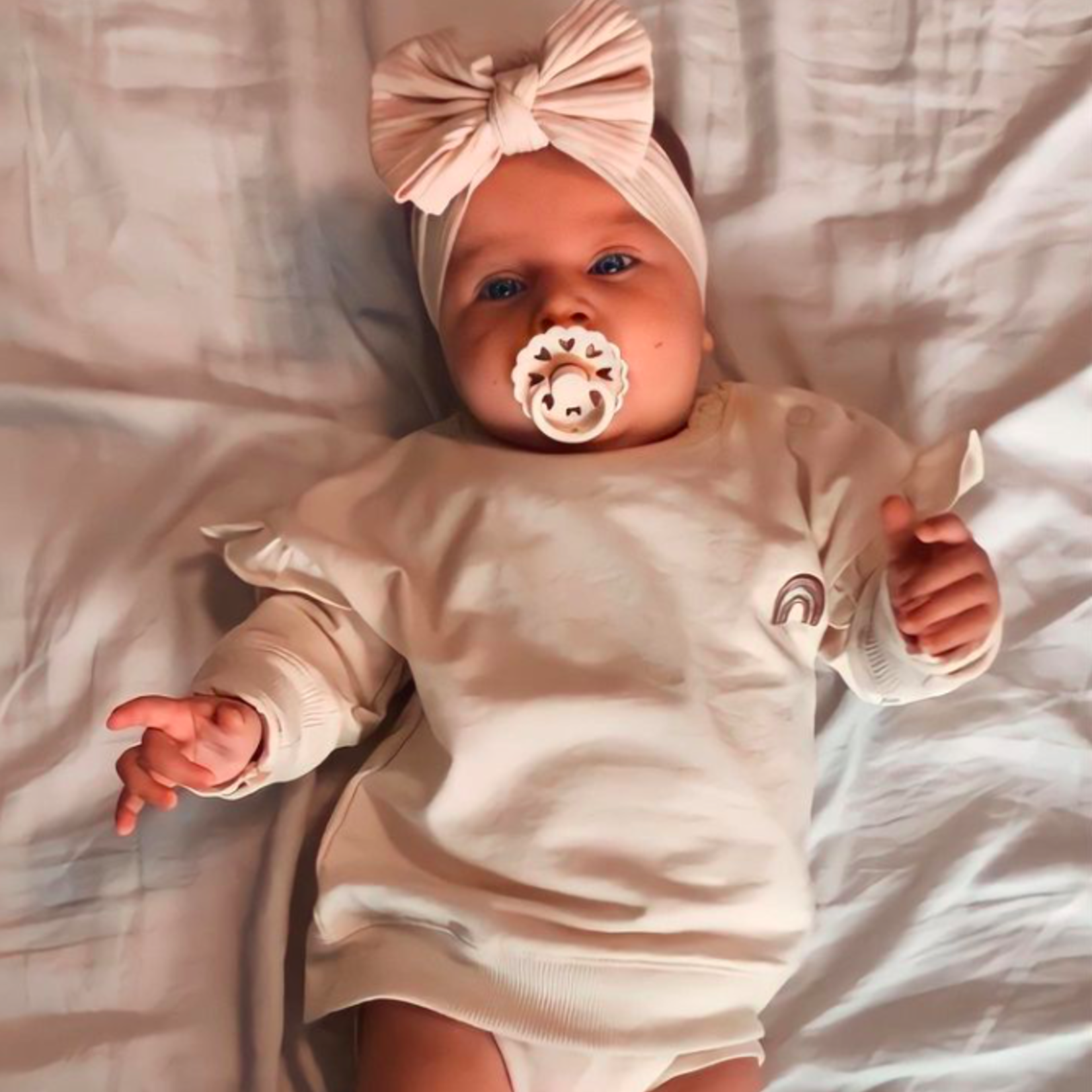 Frigg Pacifier fairytale the ugly duckling