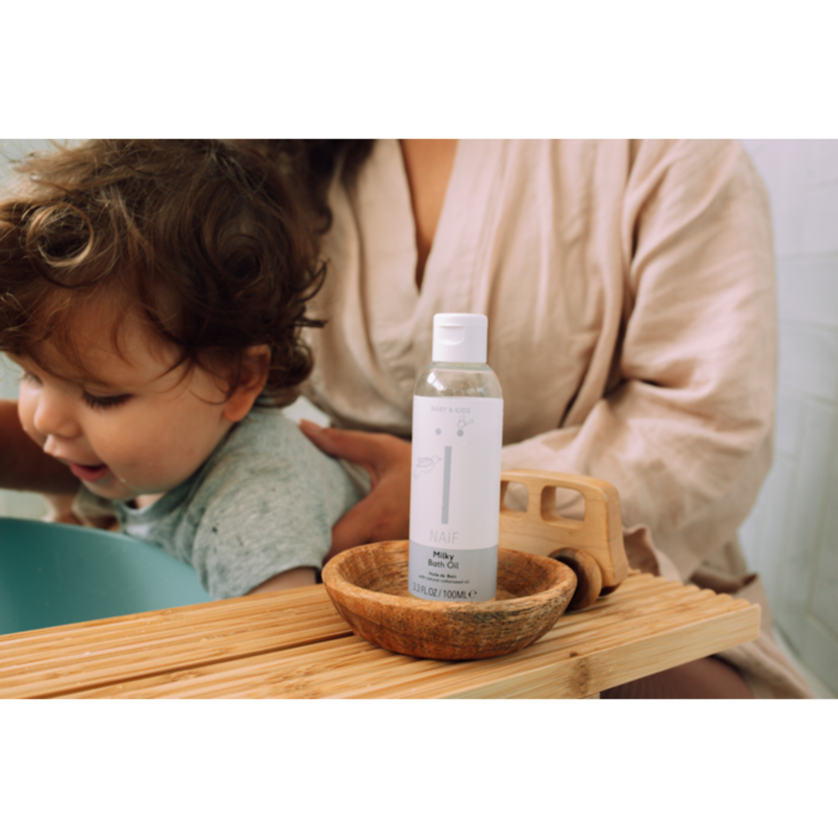 Naïf Huile de bain douce pour bébé