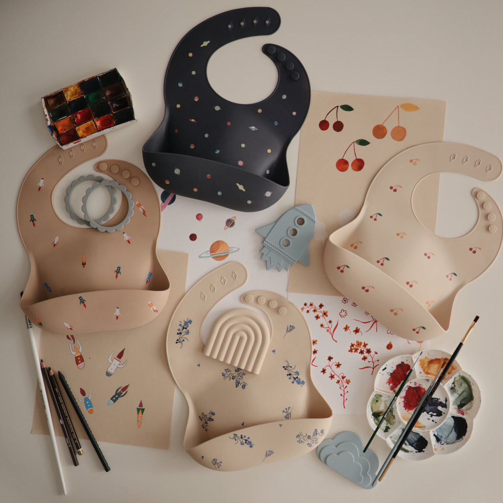 Mushie Plaque de silicone | cerises