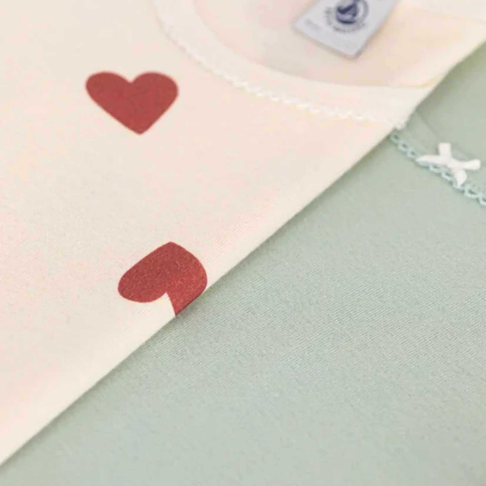 Petit Bateau T-shirts manches courtes 2P | cœurs