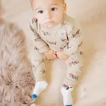 Feetje Broek go fetch teckel