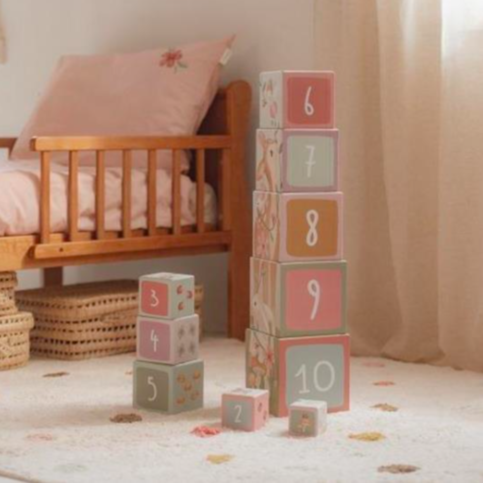 Little Dutch Stack of cardboard blocks fairy garden