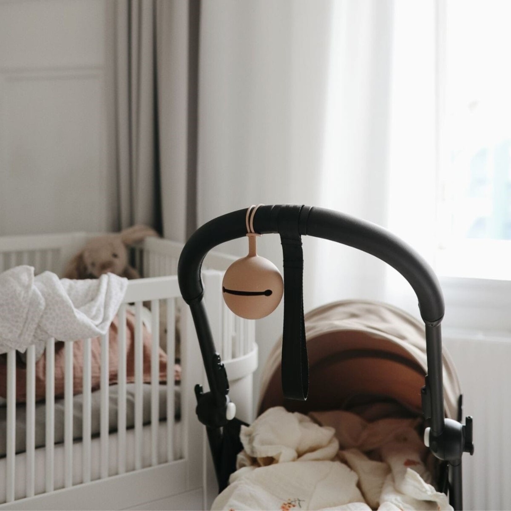 Mushie Pacifier case | different colors