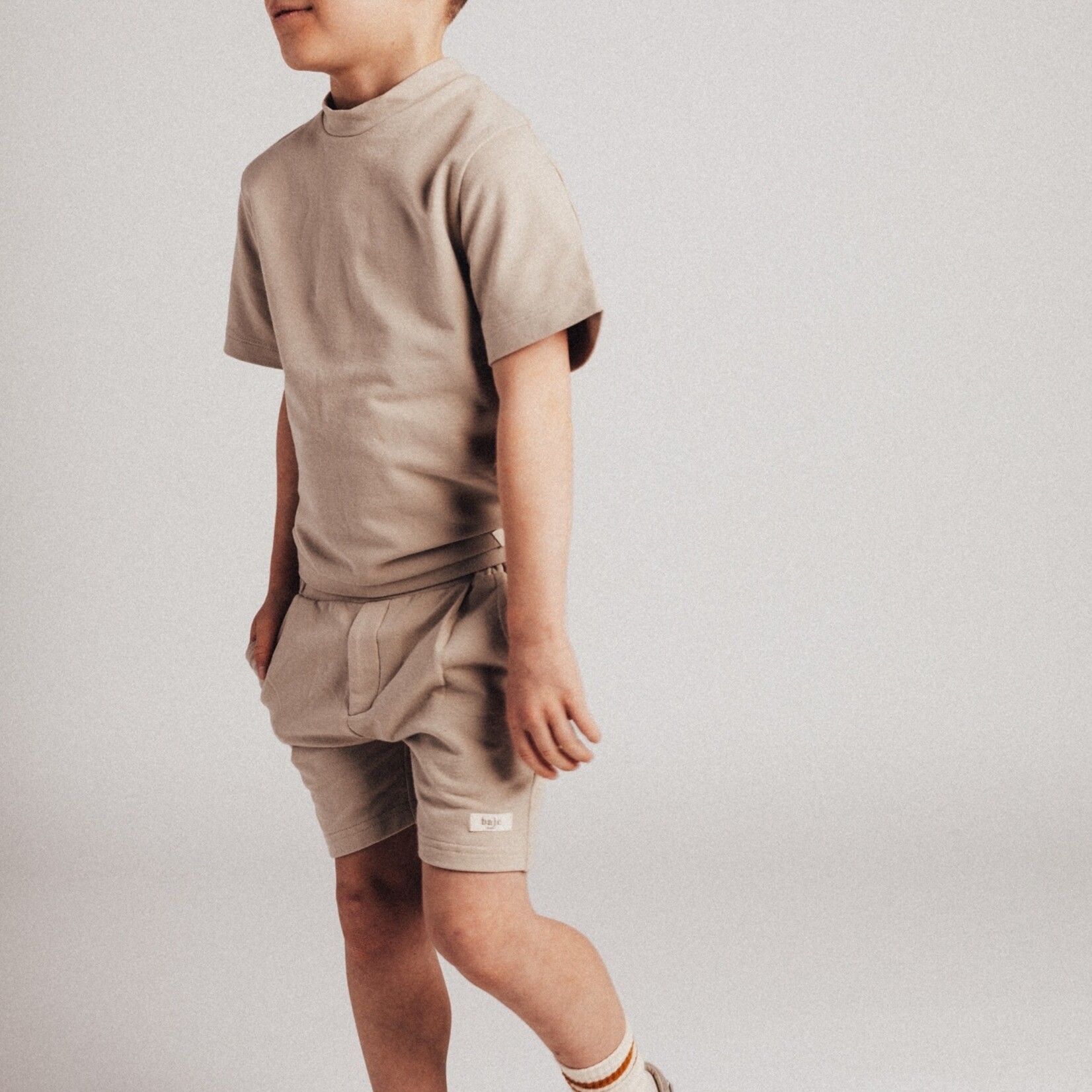 Baje Roriz jersey tee taupe clay