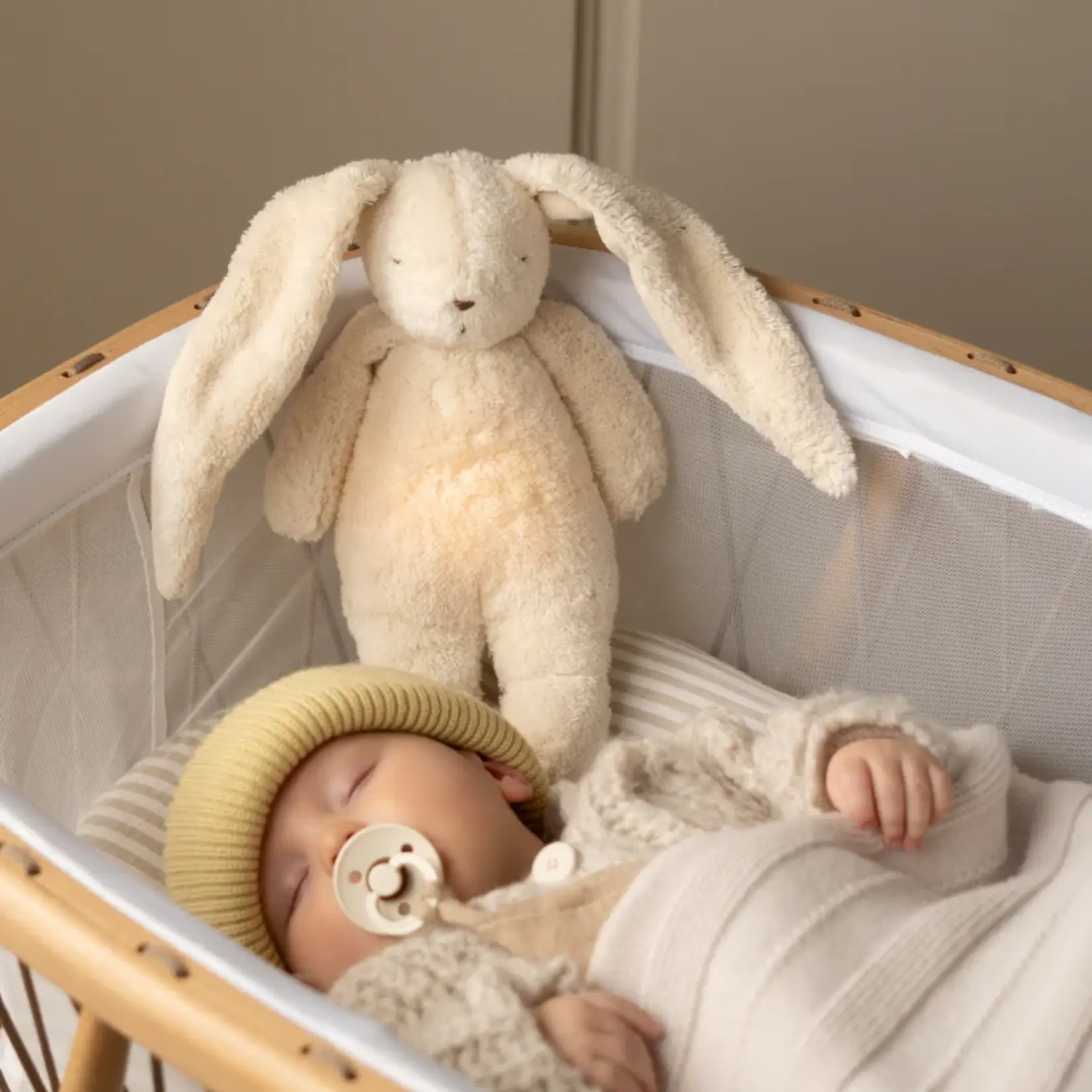 Moonie Moonie 2.0 organic humming bunny sand