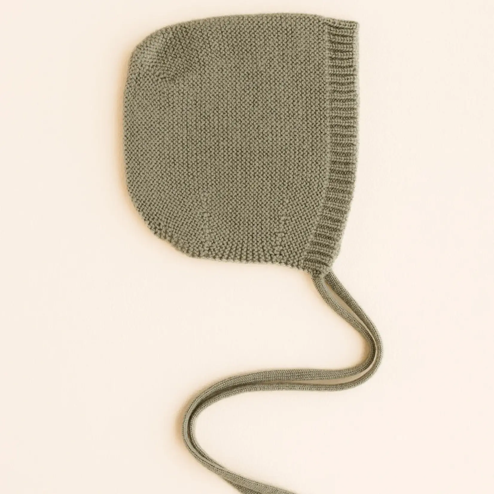 Hvid Bonnet Dolly