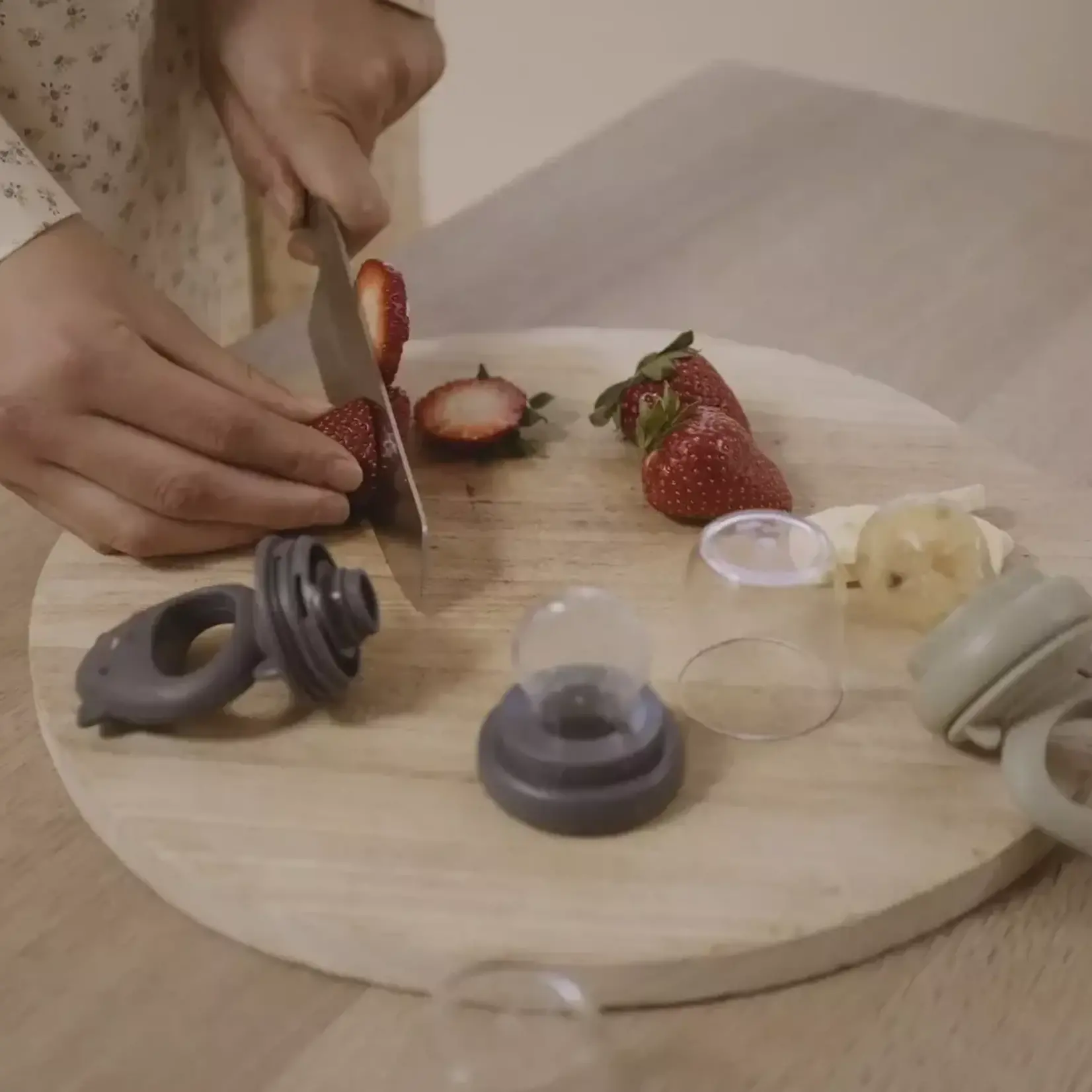 Konges Sløjd Silicone fruit feeding pacifier duo