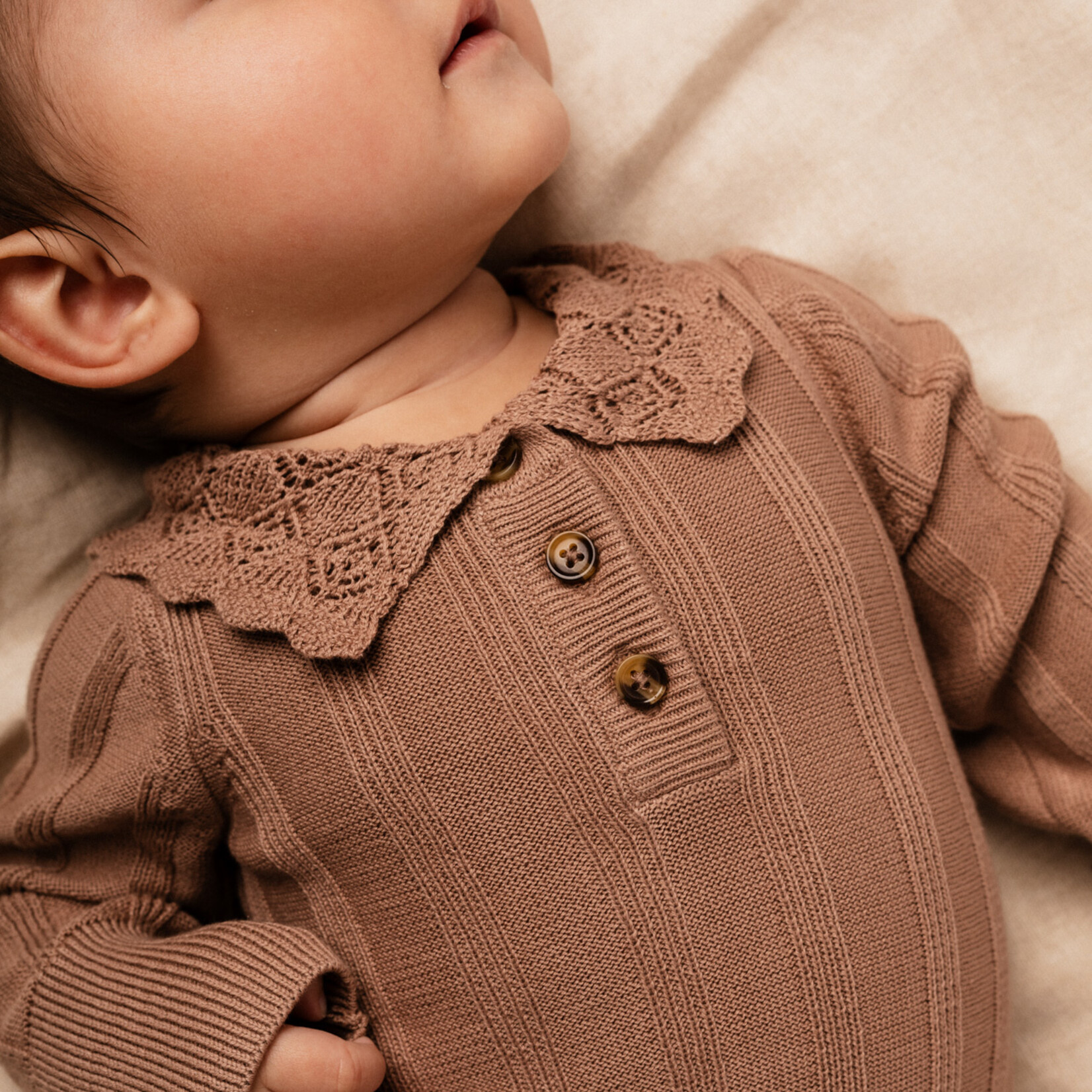 Baje Avusy body knit | peach almond